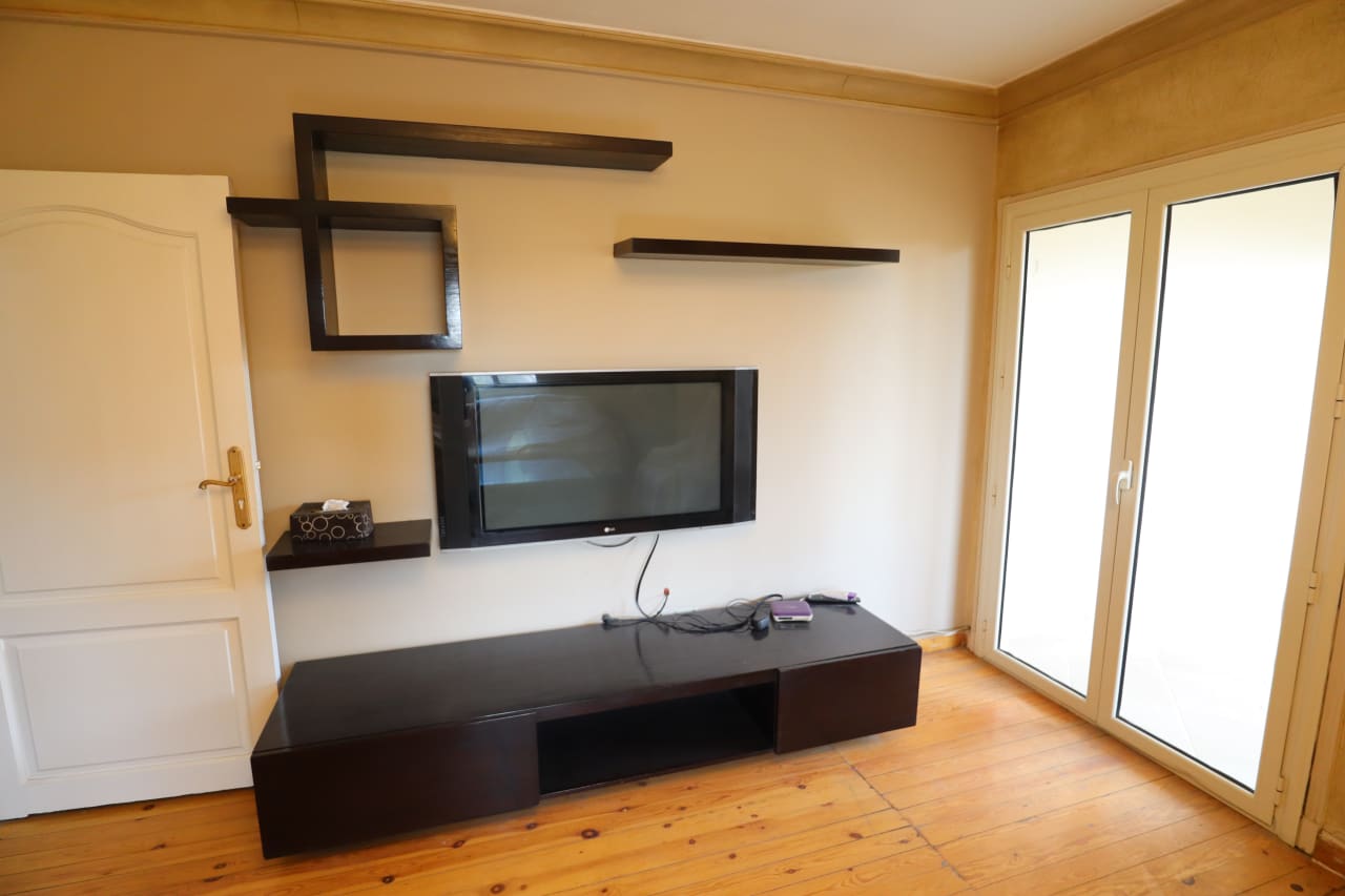 Modern Apartment with Natural Light & Space In Maadi Sarayat 