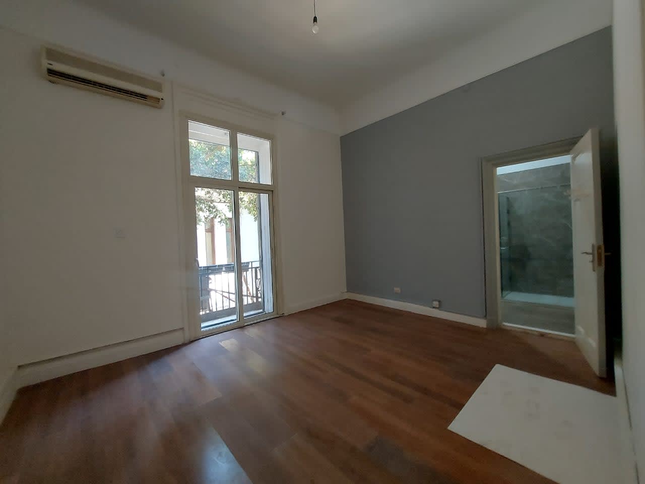 Spacious & Elegant Family Apartment in Prime Zamalek