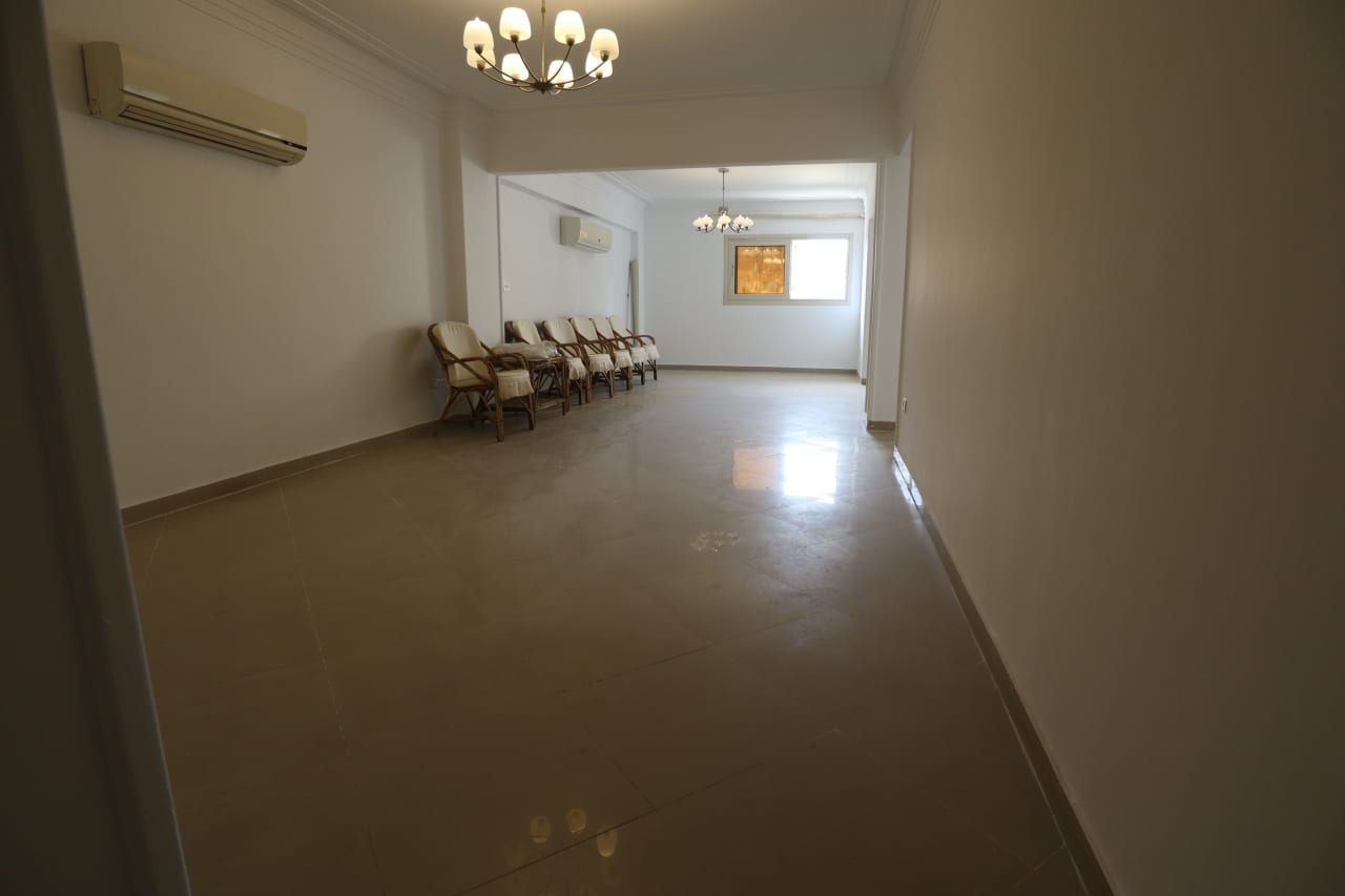 Spacious 3BR Apartment in a Quiet Zamalek Area