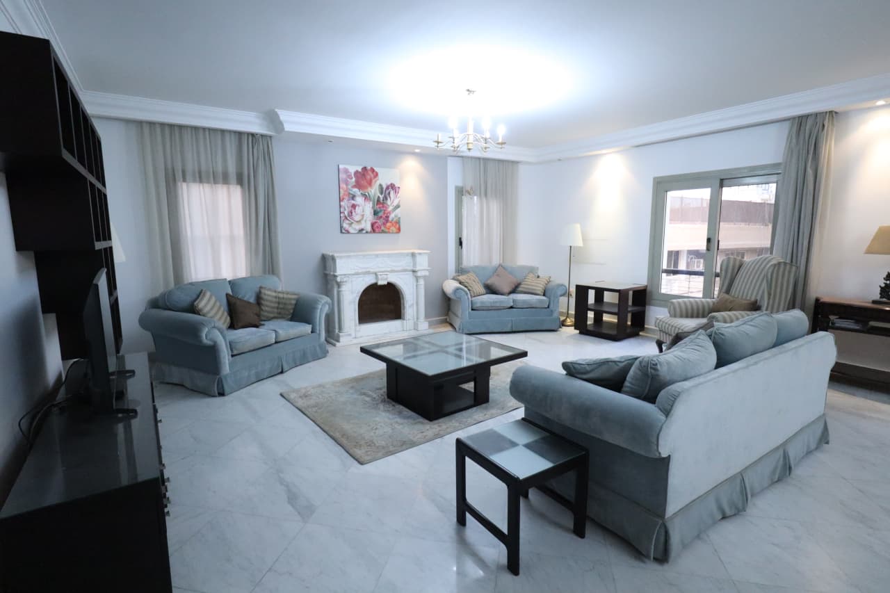 3 bedroom Apartment for rent in Sarayat