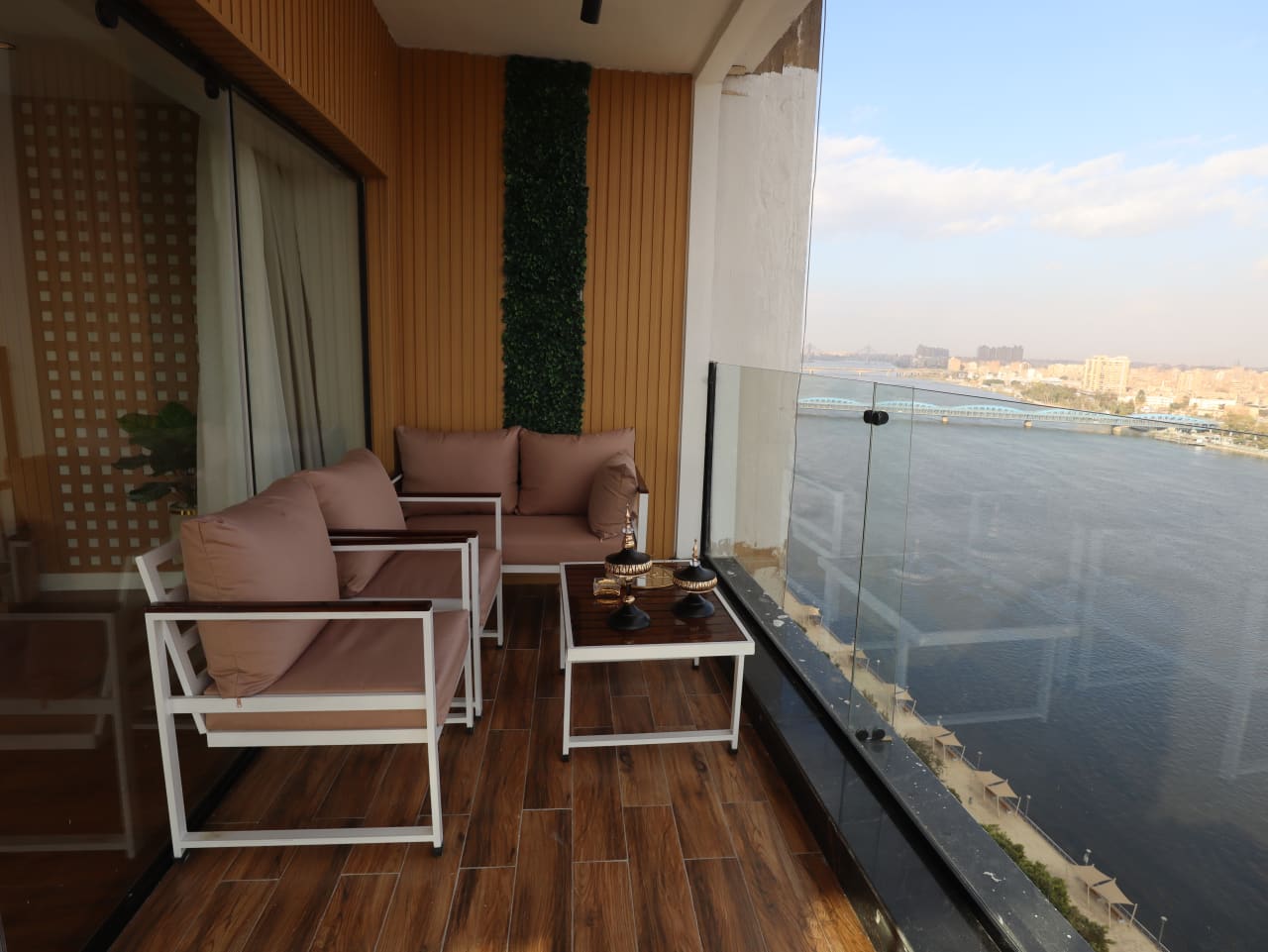 5 bedroom Apartment for rent in Mohamed Mazhar