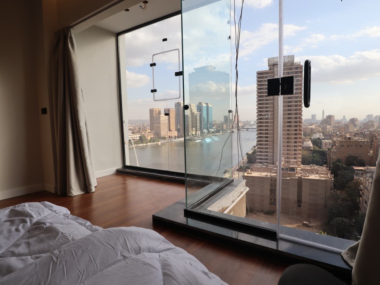 Modern 4BR Residence with Scenic Balcony In Zamalek