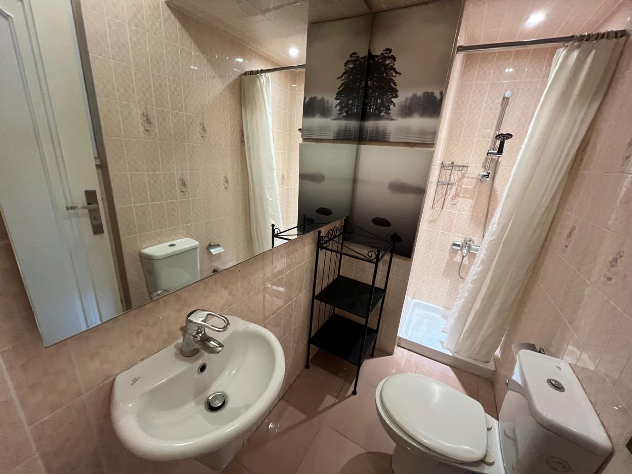 Bright 2BR Home in a Prime Zamalek Location