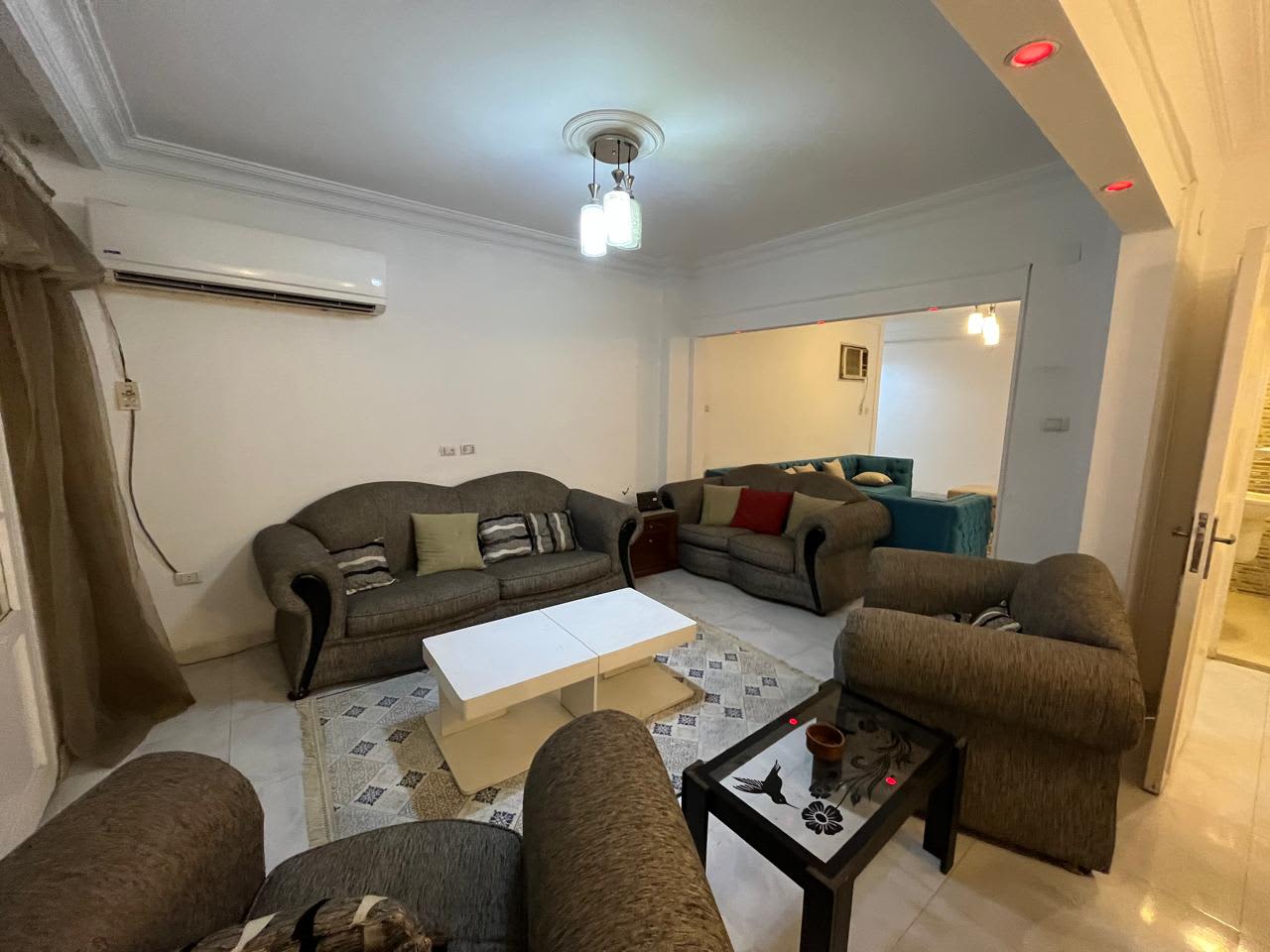 Simple 2BR Apartment in Central Zamalek