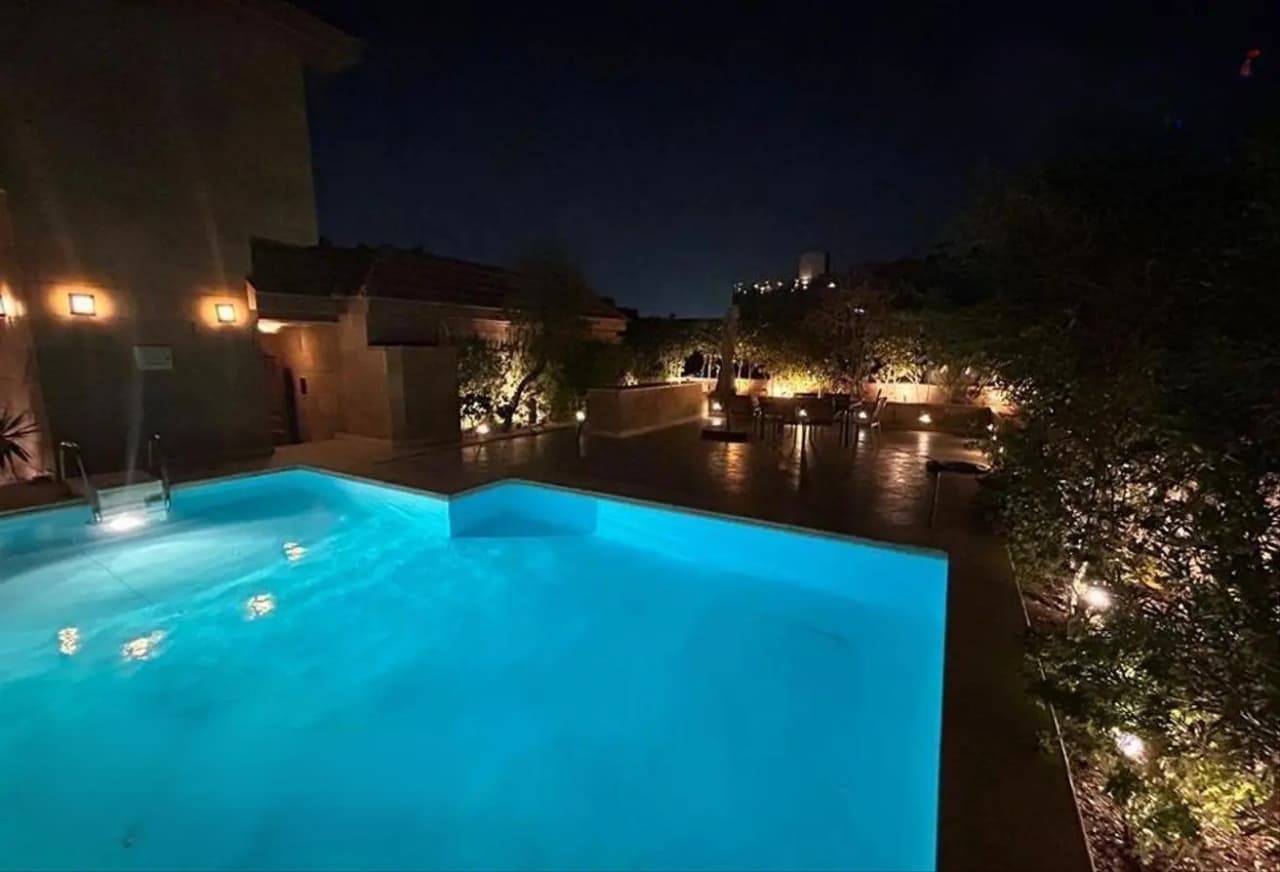 3 bedroom Penthouse for sale in Degla