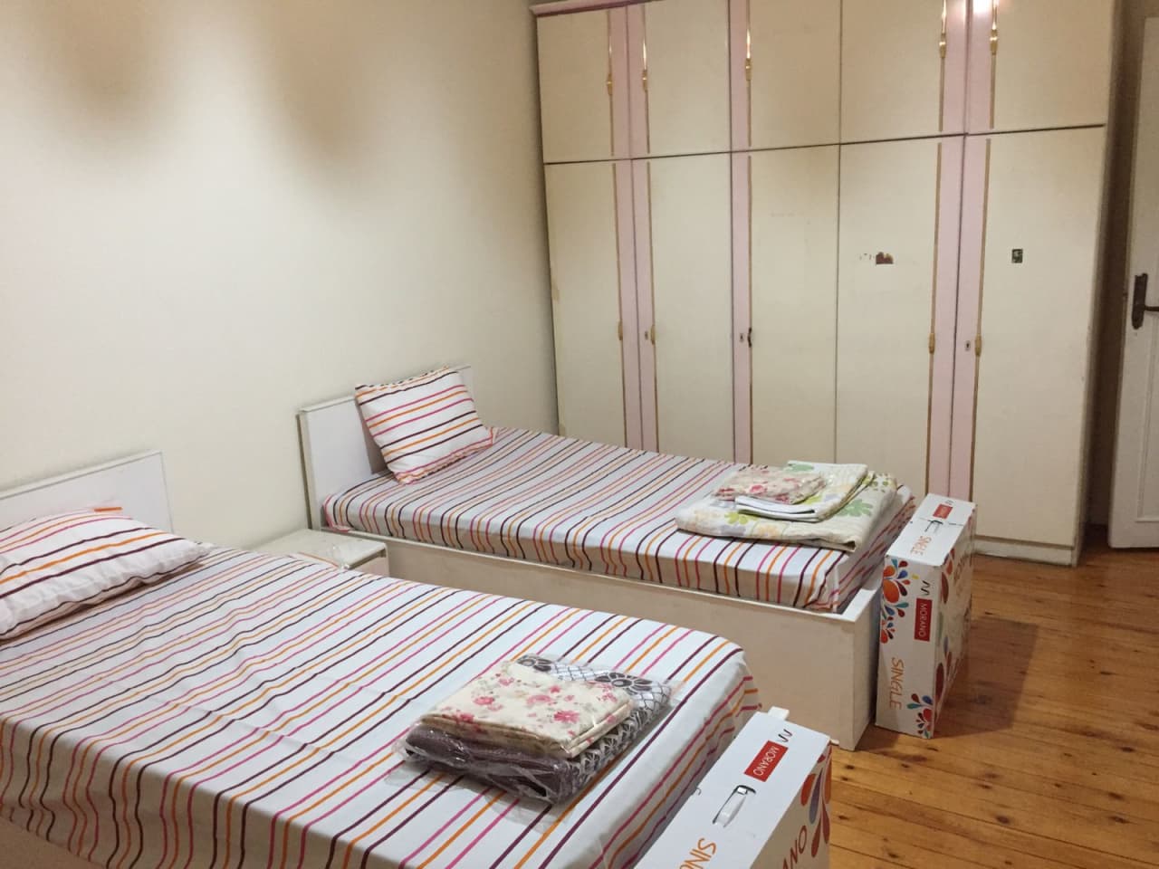 Bright 3BR Apartment in Prime Zamalek Location