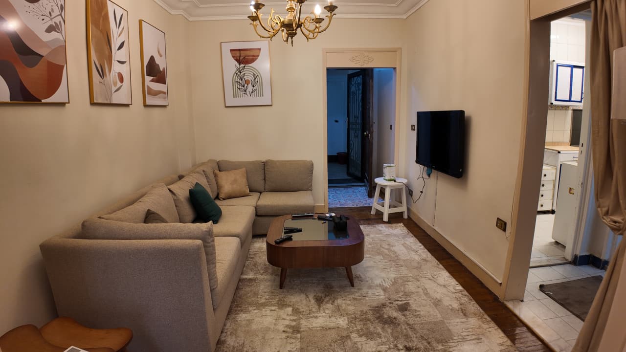 Modern Cozy 2-Bedroom Apartment in Zamalek with Balcony.