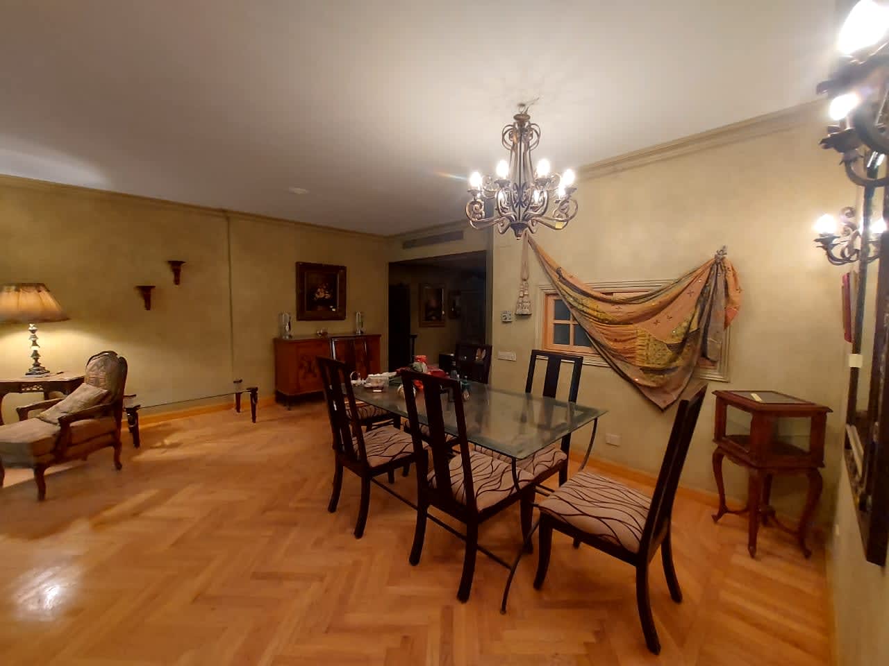 Spacious 2-Bedroom Apartment With Green Views In Zamalek