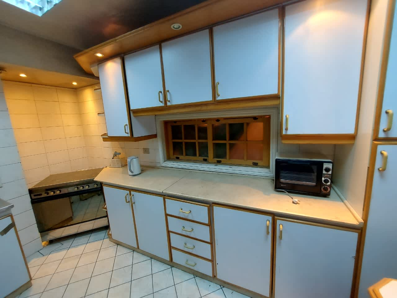 Spacious 2-Bedroom Apartment With Green Views In Zamalek