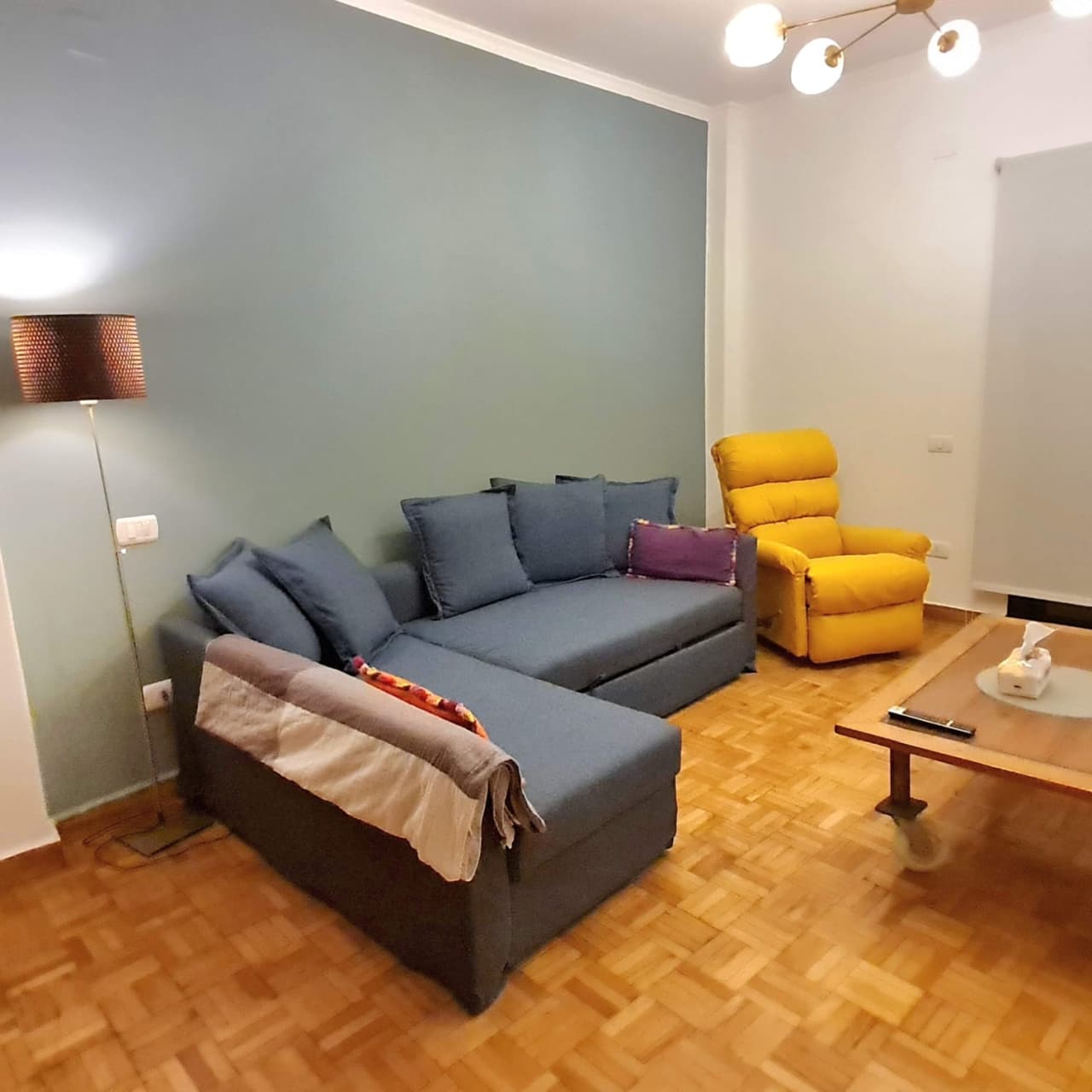 Cozy Charming 2-Bedroom Apartment with Balcony in Zamalek