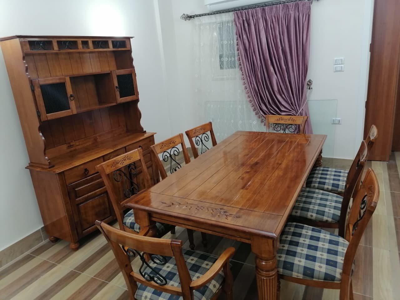 2 bedroom Apartment for rent in Michel Lotfallah