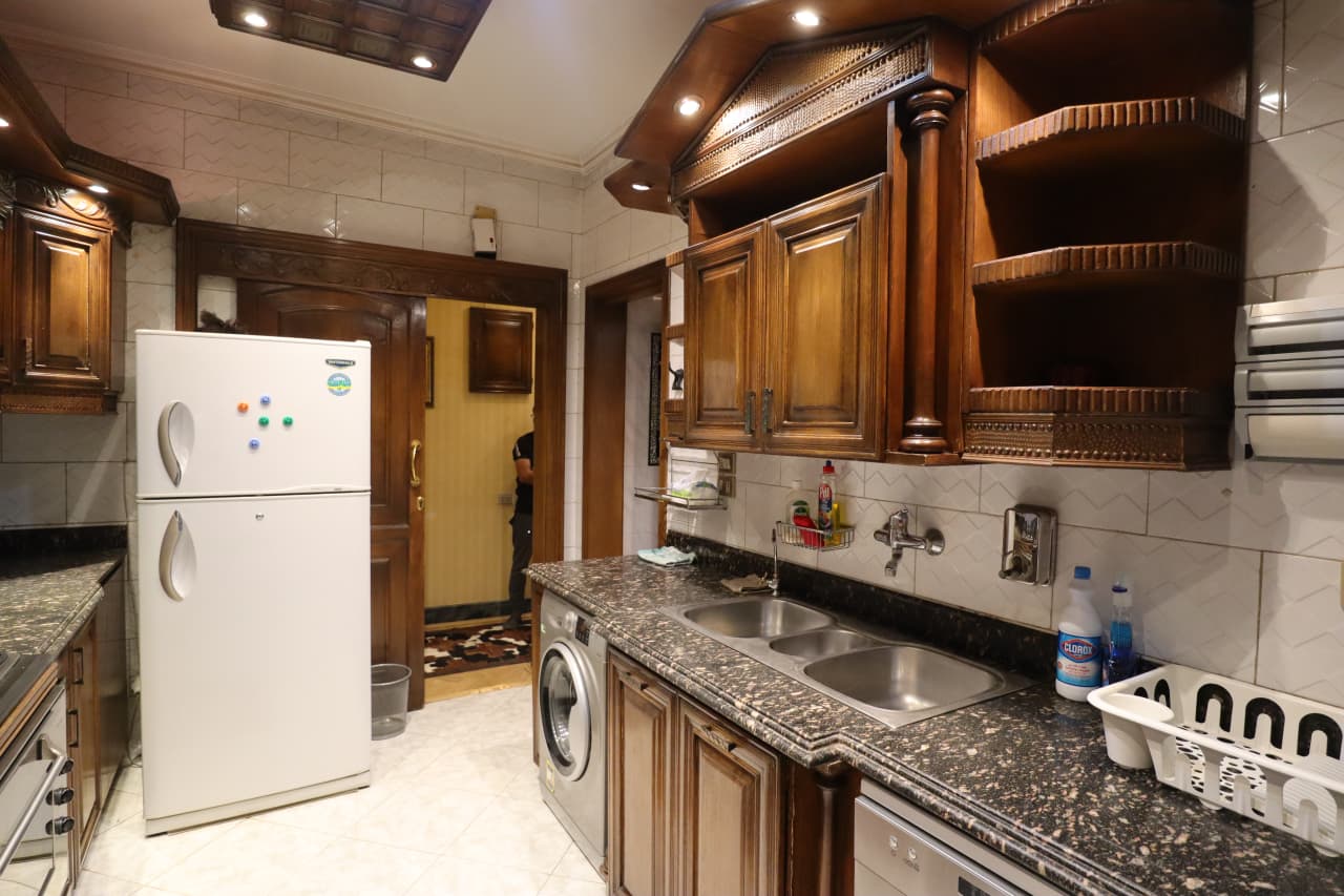 Modern 3BR Apartment Close to CAC - Bright & Spacious