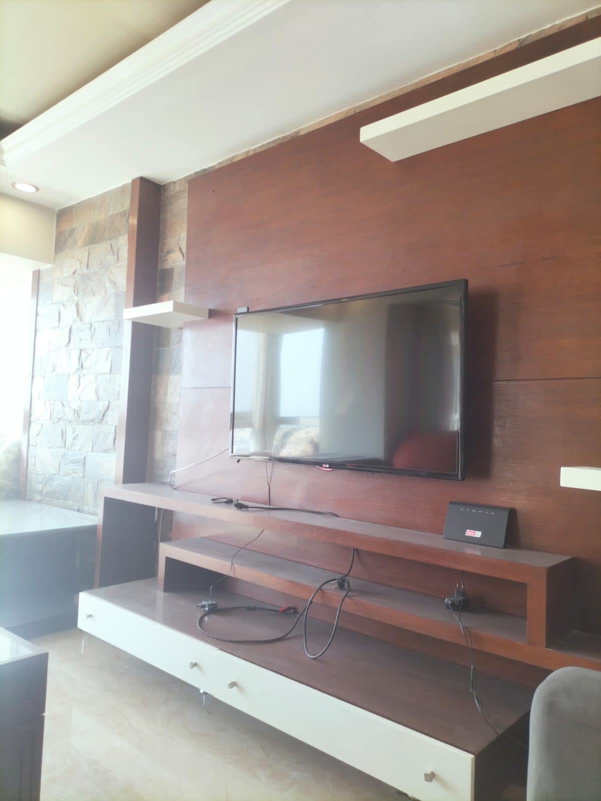 Modern Apartment with Balcony in Vibrant Area In Zamalek