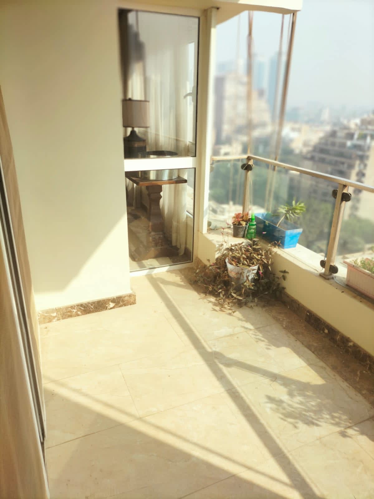 Modern Apartment with Balcony in Vibrant Area In Zamalek
