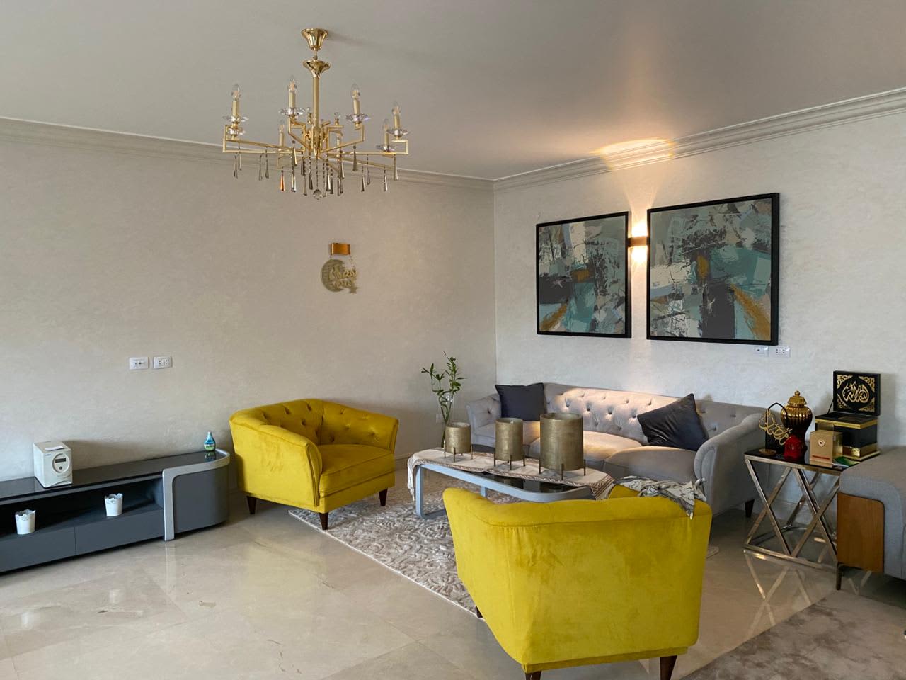 3BR Apartment in Maadi - Balcony with Green Views