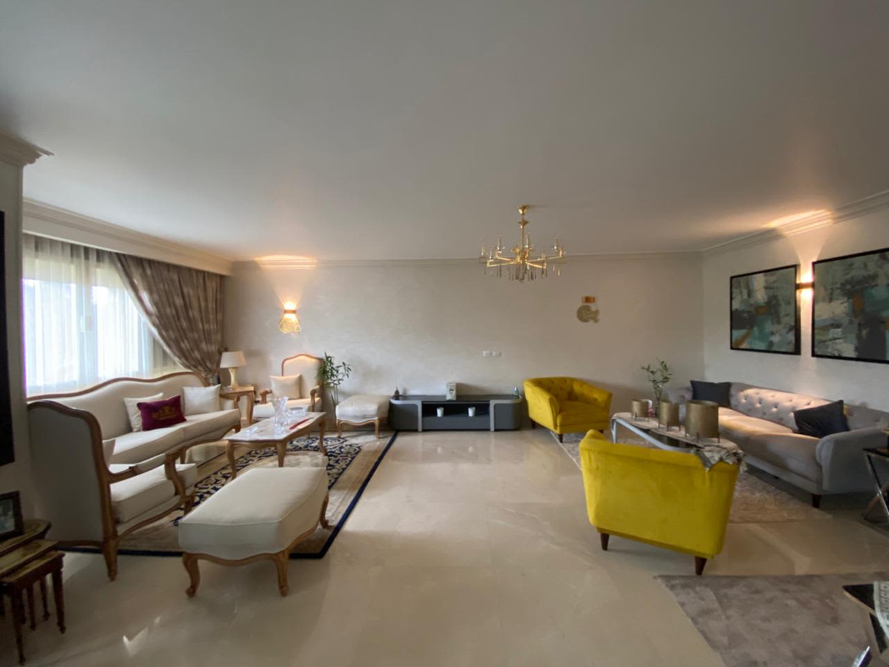 3BR Apartment in Maadi - Balcony with Green Views