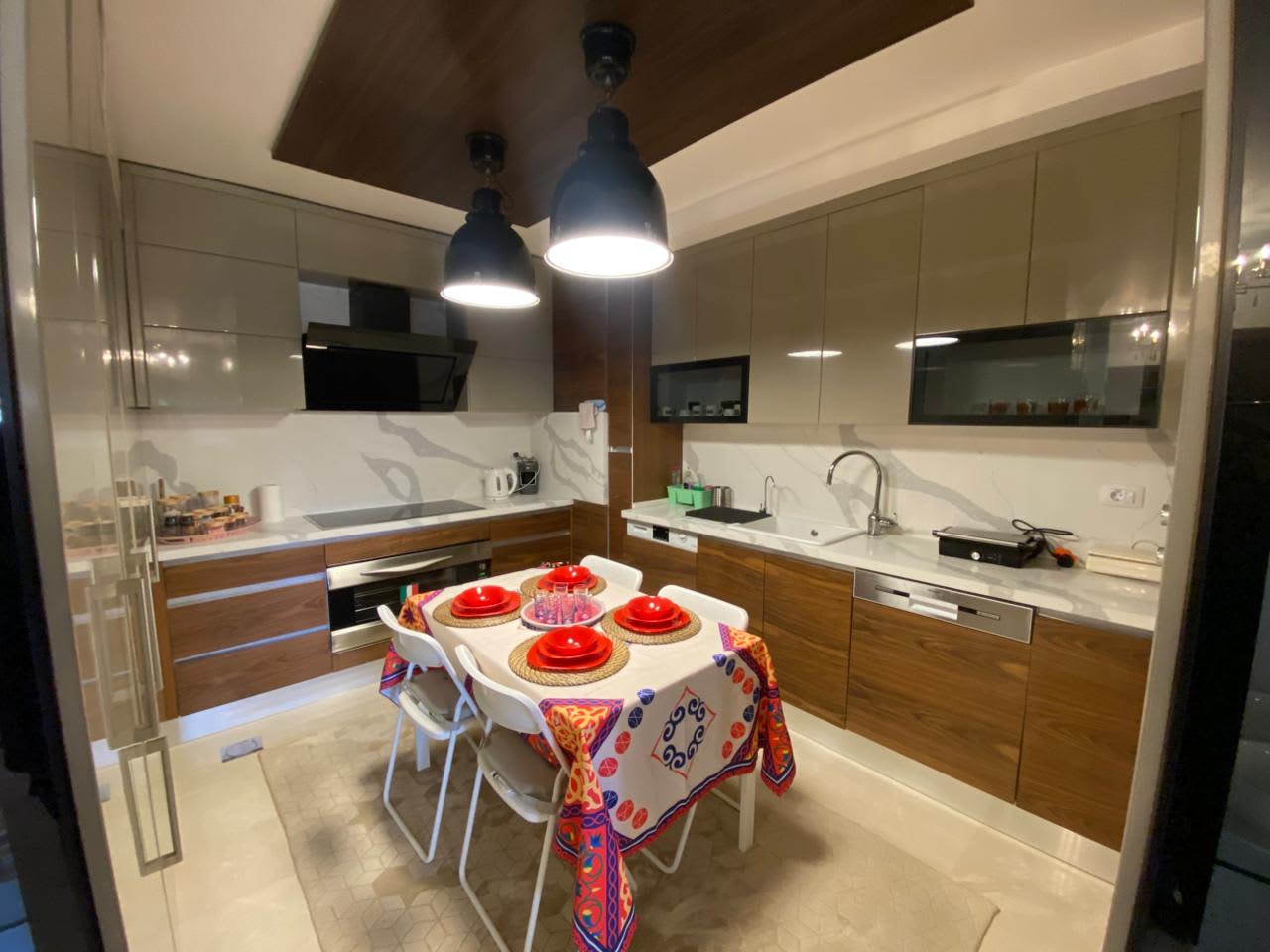 3BR Apartment in Maadi - Balcony with Green Views