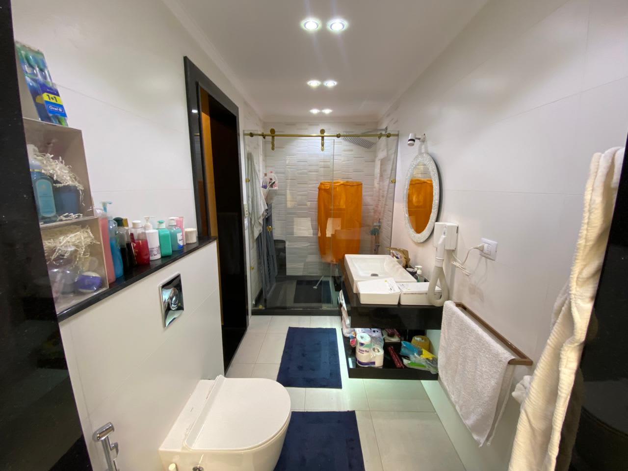 3BR Apartment in Maadi - Balcony with Green Views