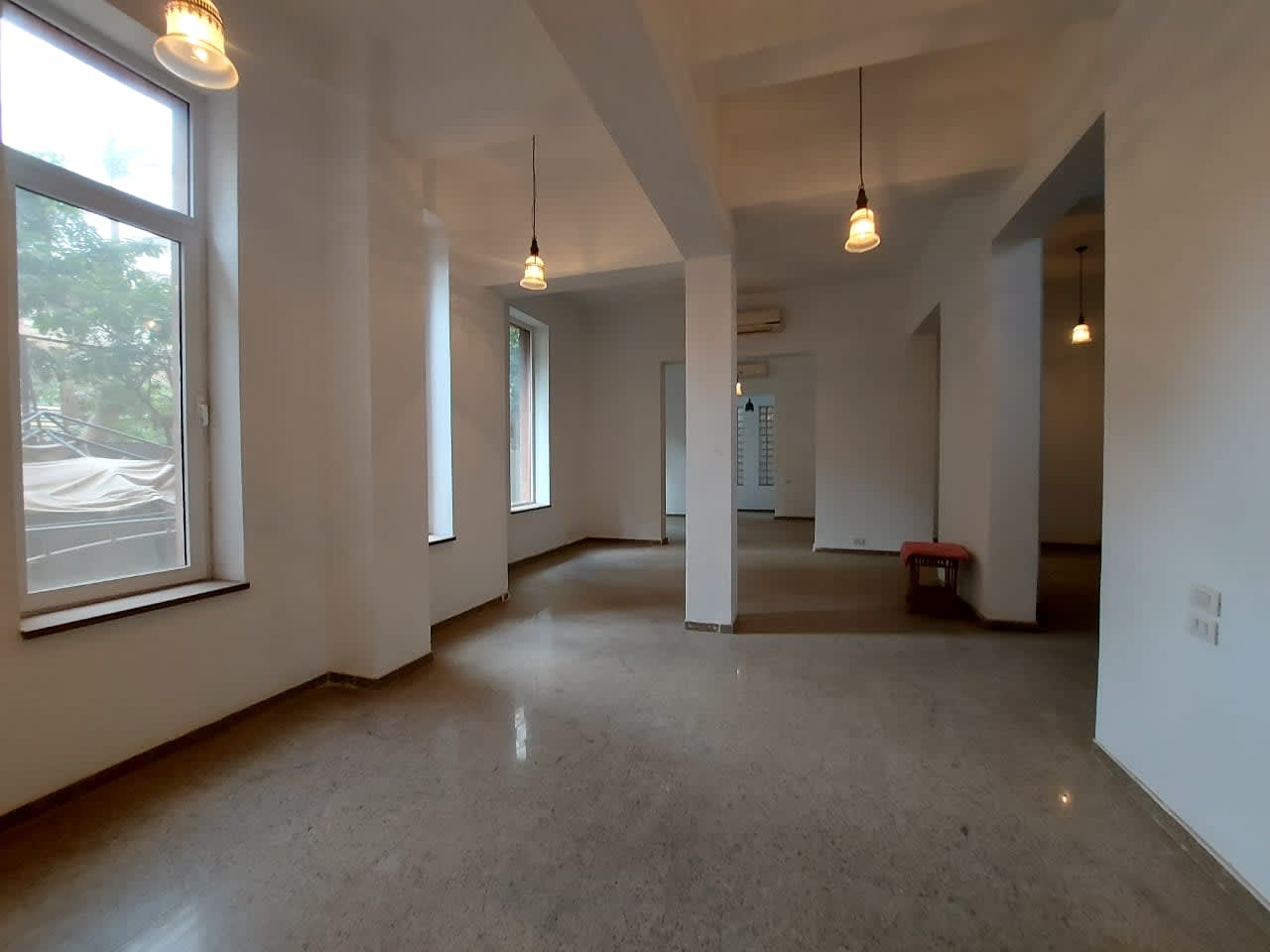 4 bedroom Ground Floor for rent