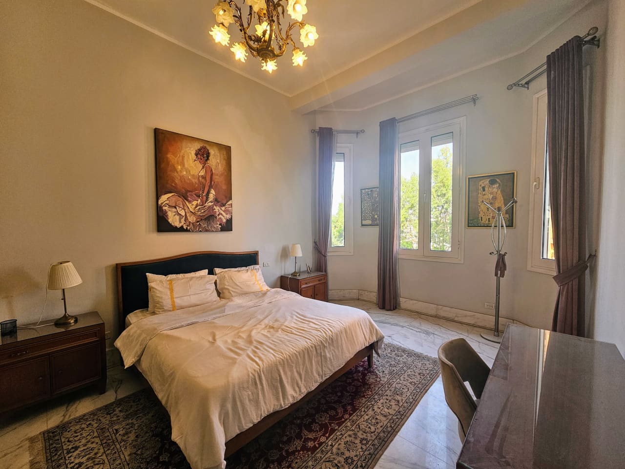 Bright 180 sqm Apartment with Balcony In Zamalek