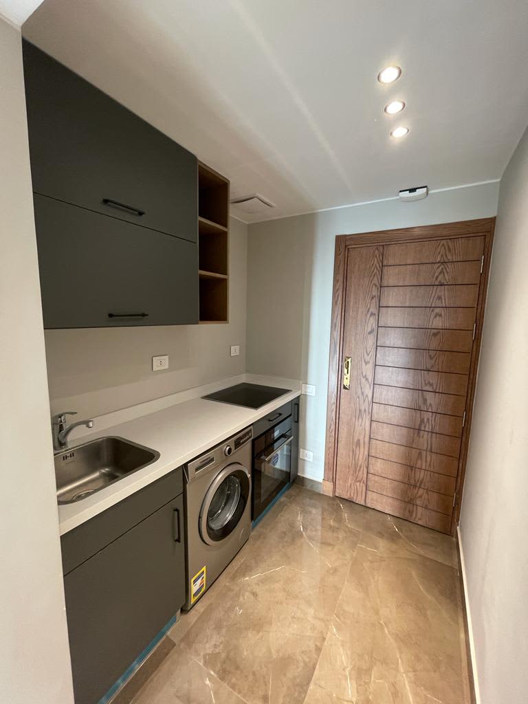 Cozy 1-Bedroom Apartment With Nile View In Zamalek