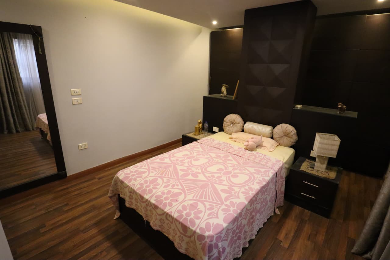 Bright 250 sqm Apartment with Large Reception For Rent In Zamalek