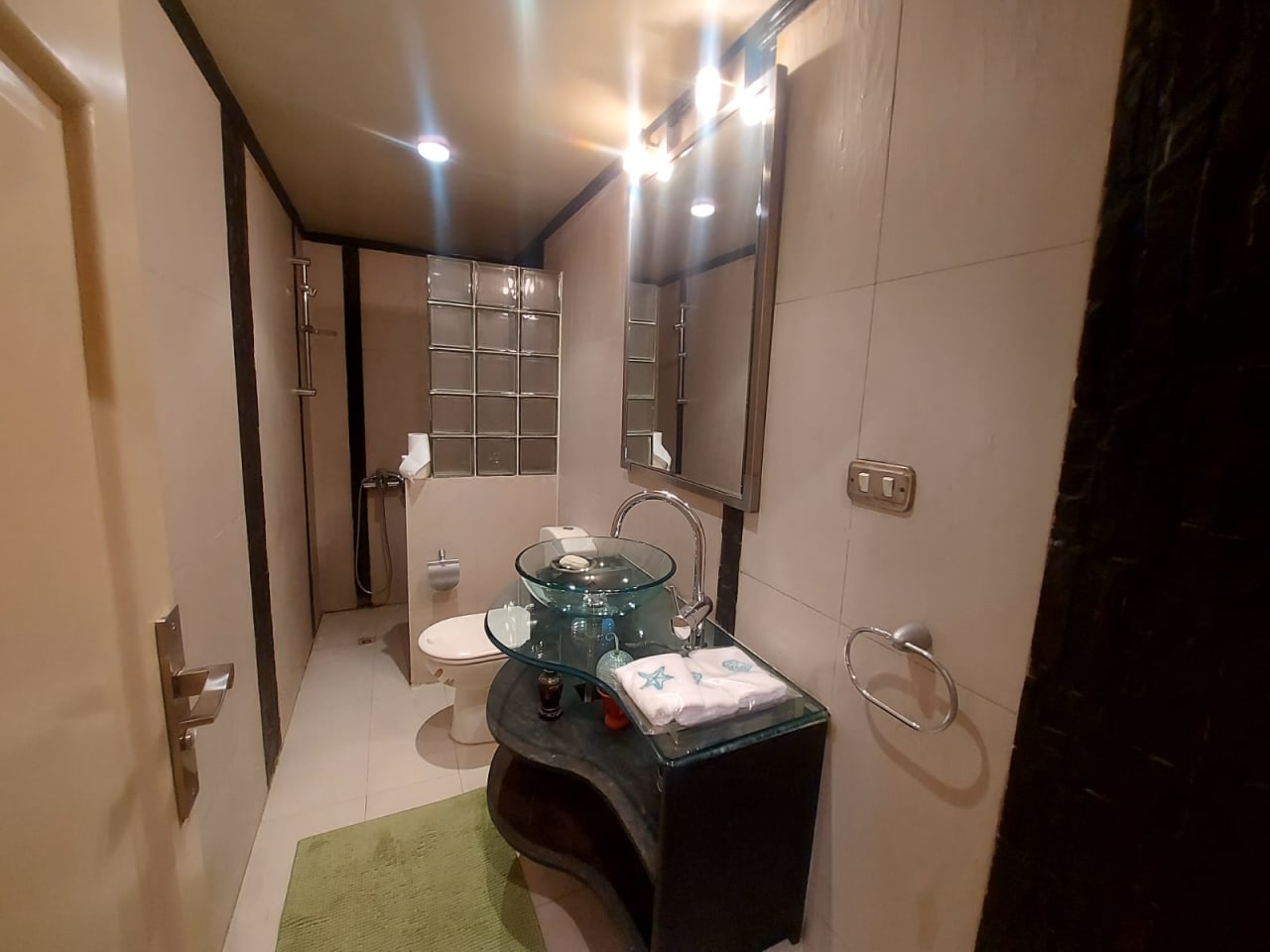 Relaxing In Apartment In Zamalek With 2-bedrooms