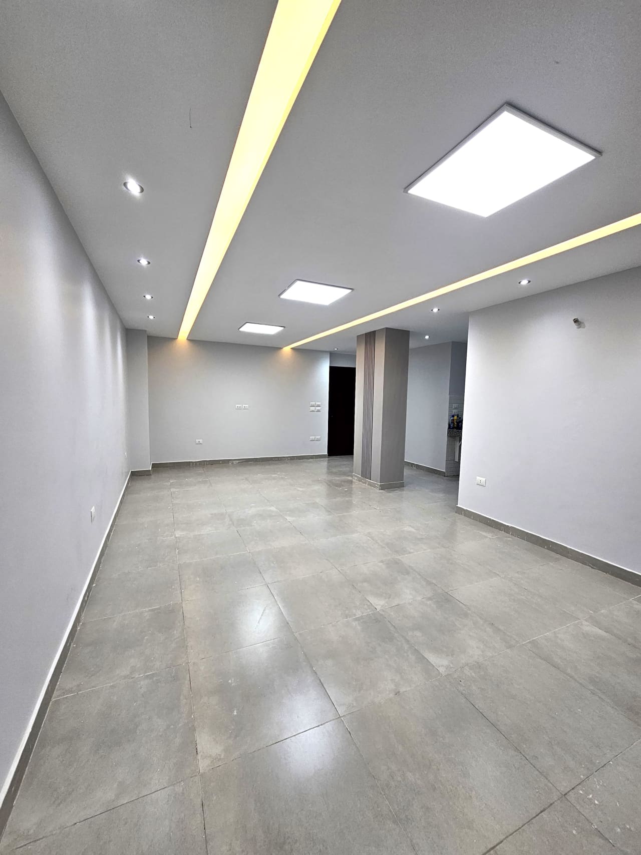4 bedroom Office for rent in Zahraa El Maadi
