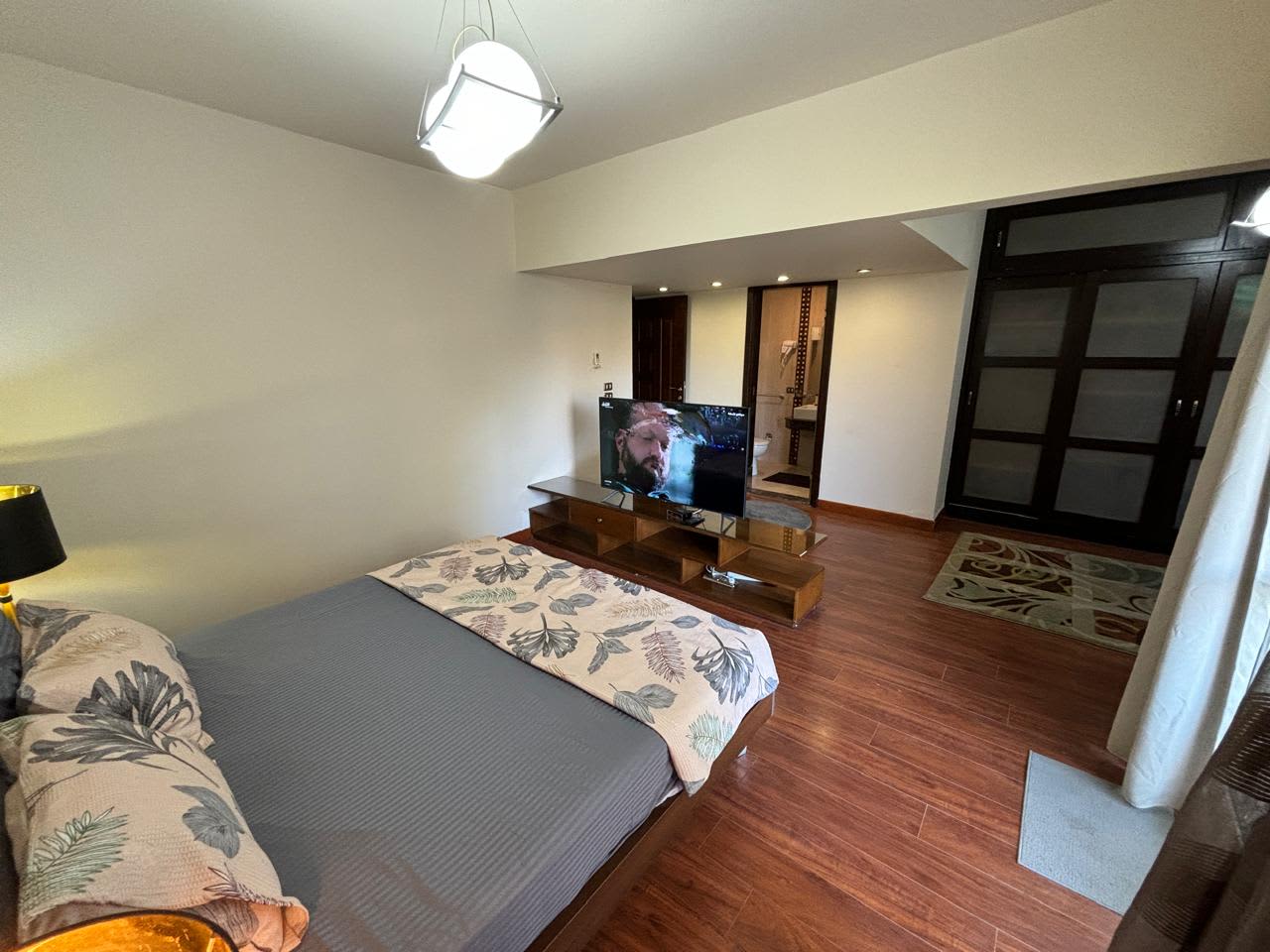Apartment With Specious Reception For Rent In Maadi Sarayat