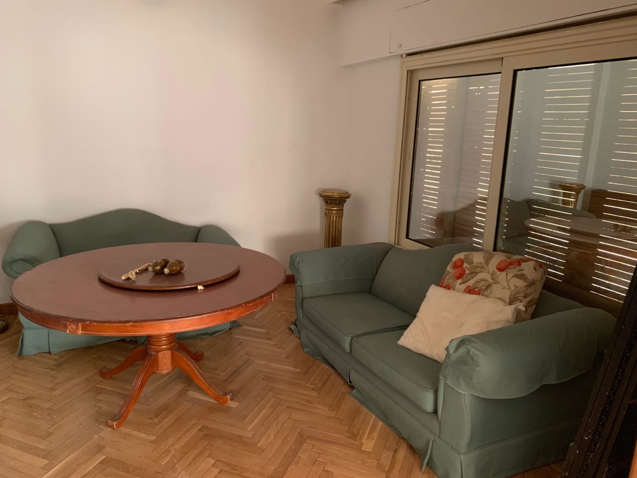Sunny 200 Sqm Apartment In Prime Maadi Degla.
