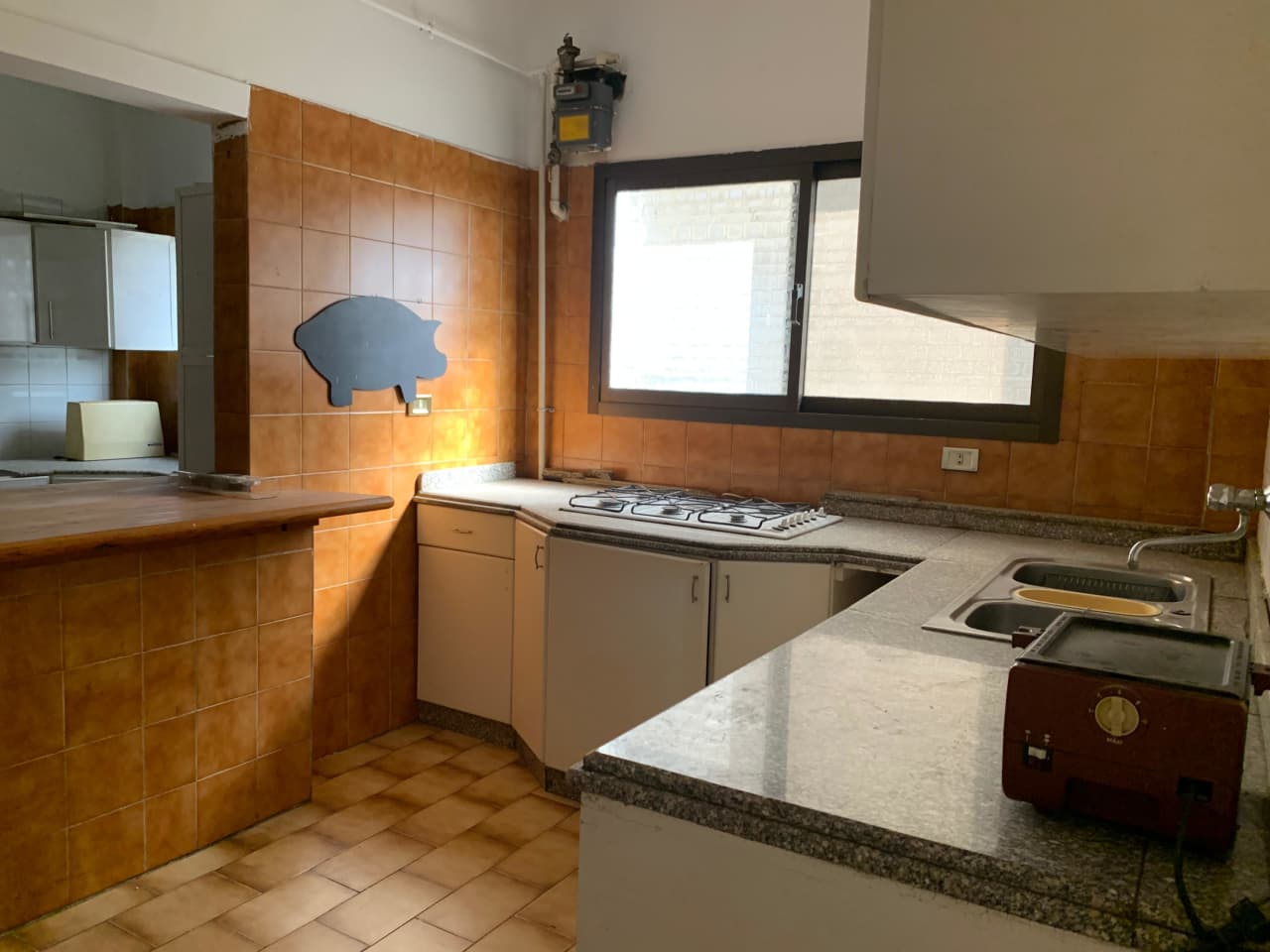 Sunny 200 Sqm Apartment In Prime Maadi Degla.