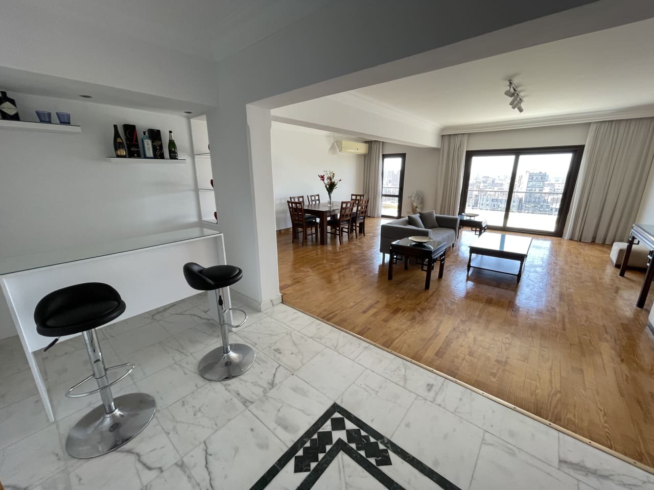 Nile View Apartment in Heart of Zamalek For Rent
