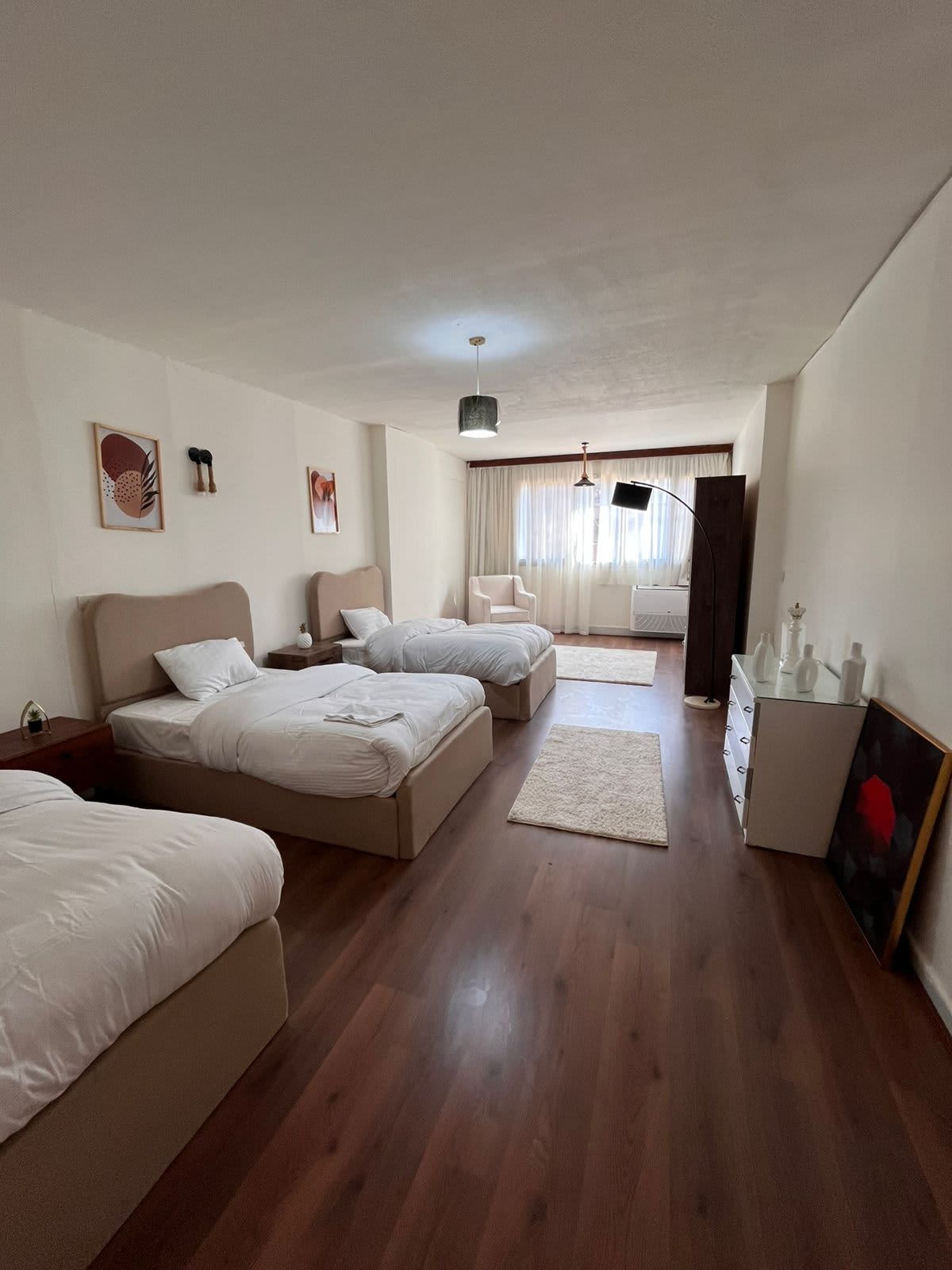 Bright 2BR Apartment in Prime Zamalek Location