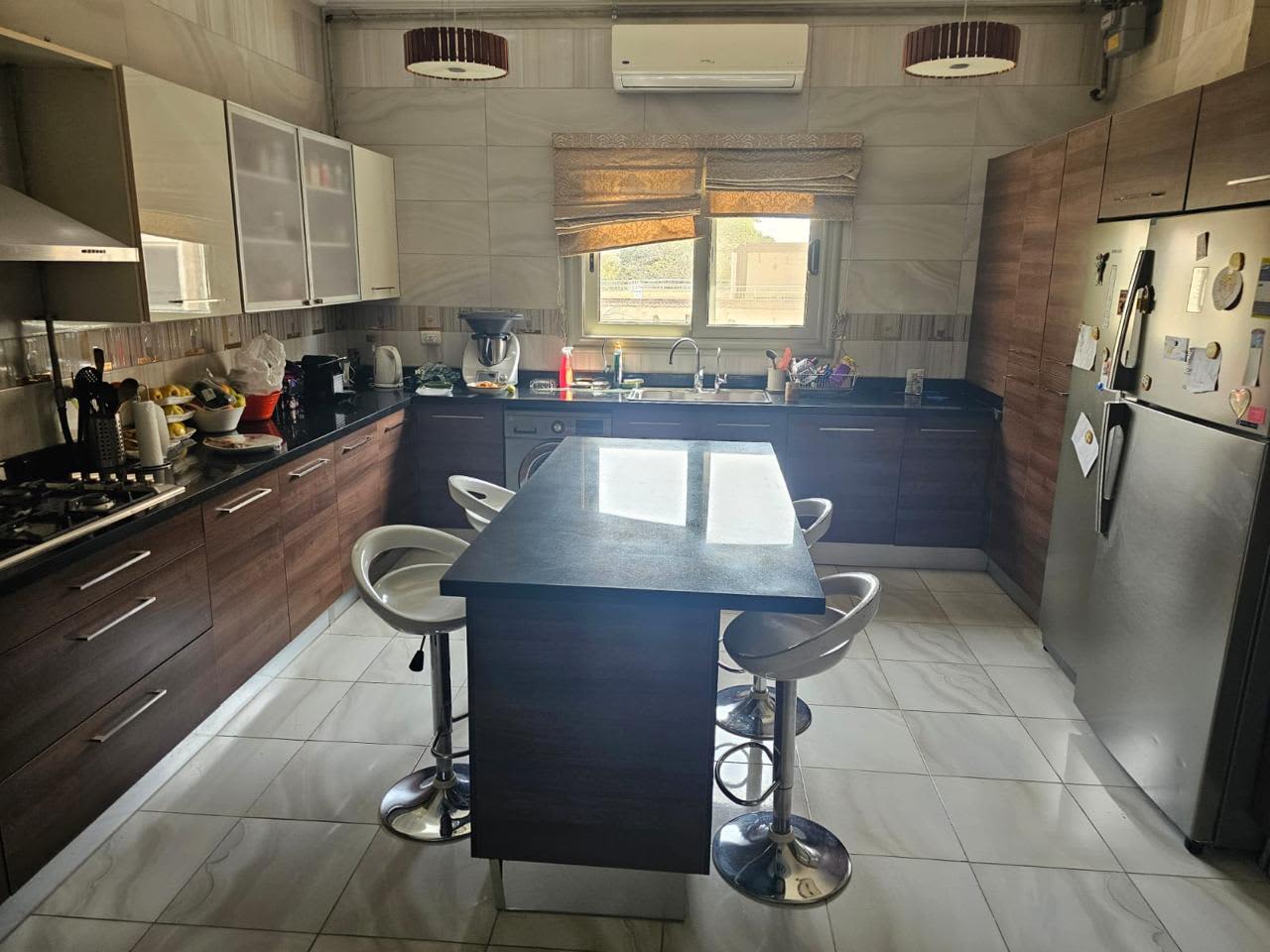 Luxury Furnished Apartment With Shared Pool In Sarayat El Maadi.