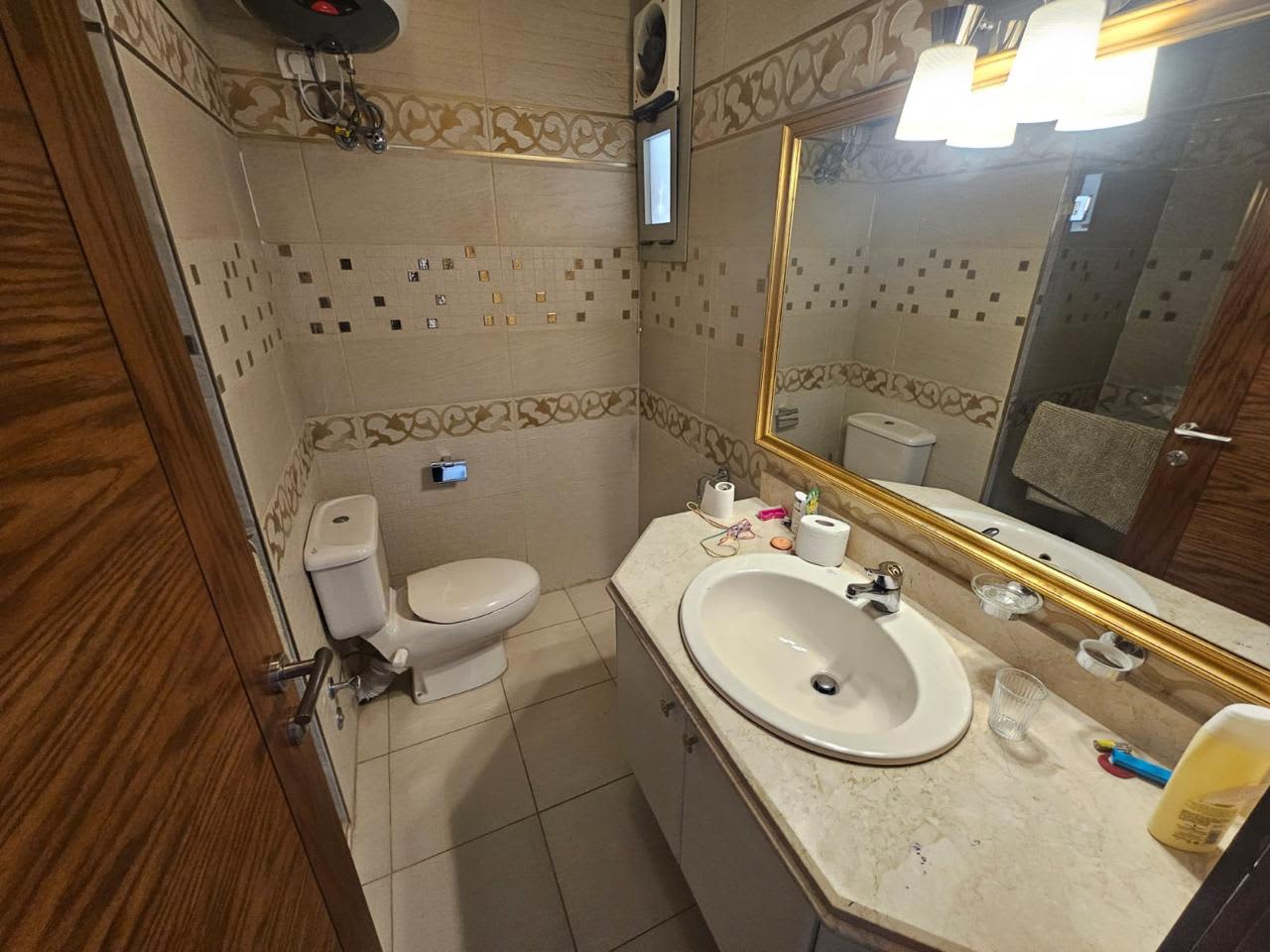 Luxury Furnished Apartment With Shared Pool In Sarayat El Maadi.