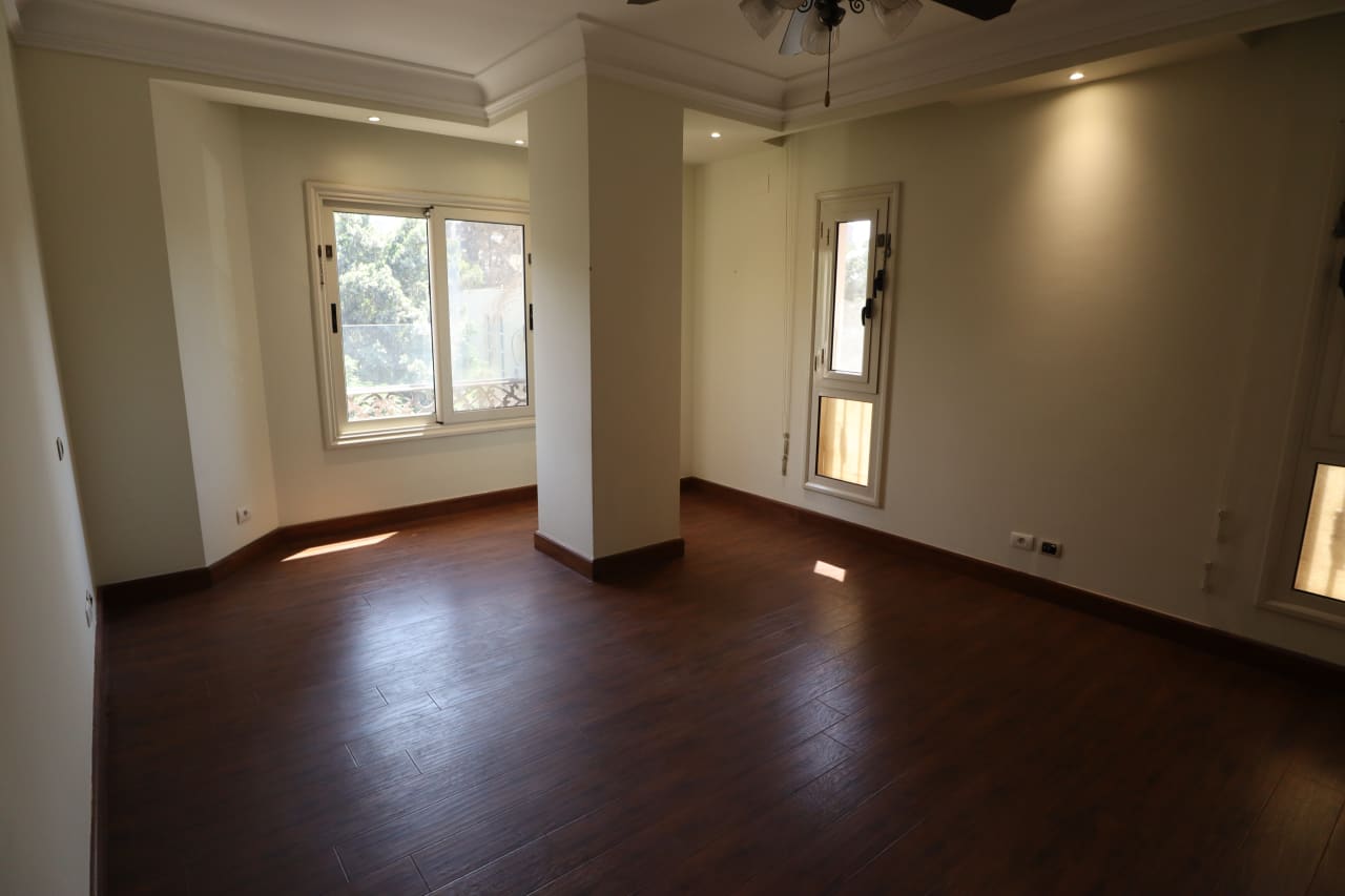 Spacious Apartment in Maadi - 5 Bedrooms & Modern Layout