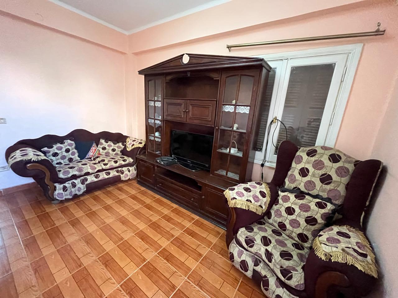 Simple Furnished 2BR Apartment with Balcony In Zamalek