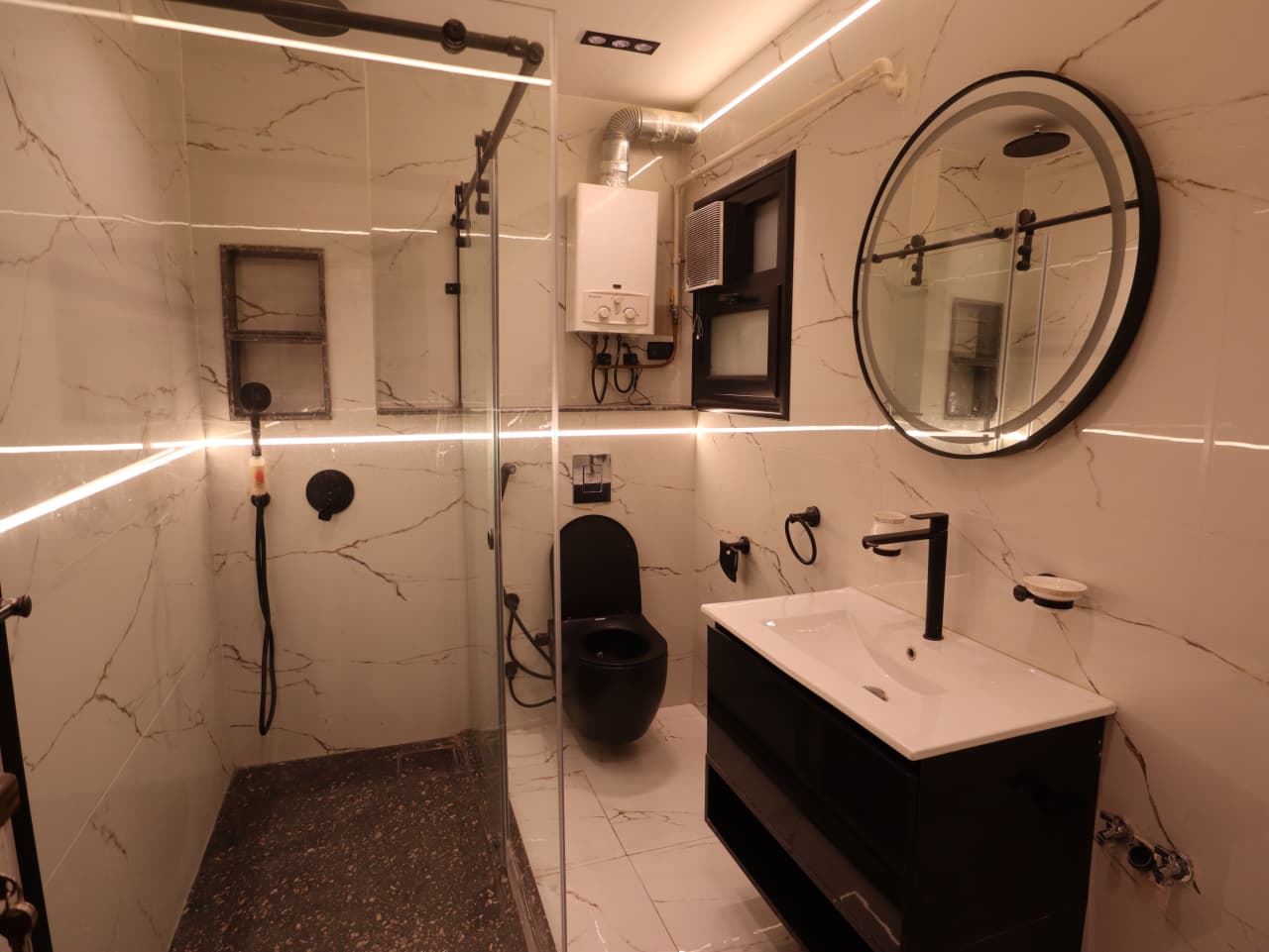 Cozy 2 Bedroom Apartment in Zamalek - Practical Living