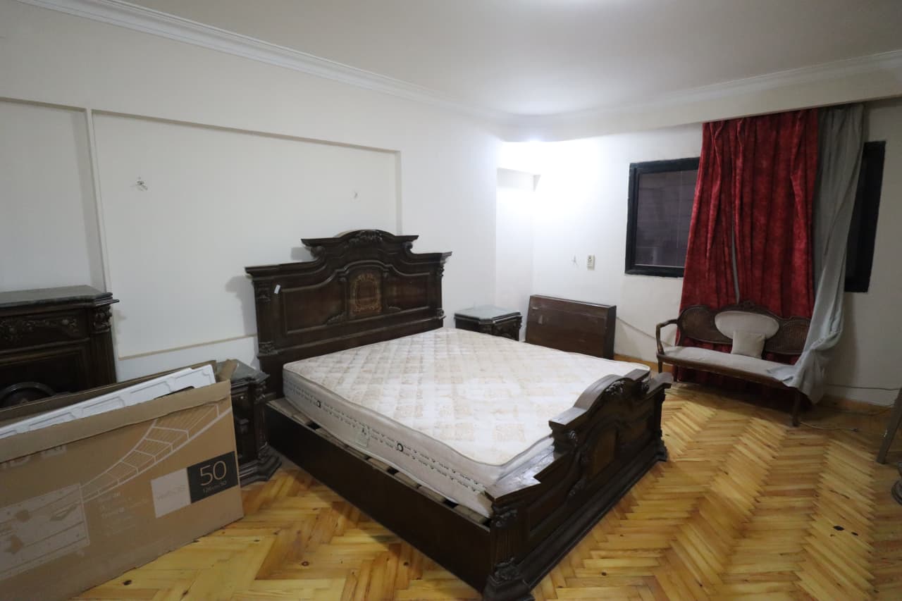 Stylish 3 Bedroom Apartment -180 sqm with Cozy Design