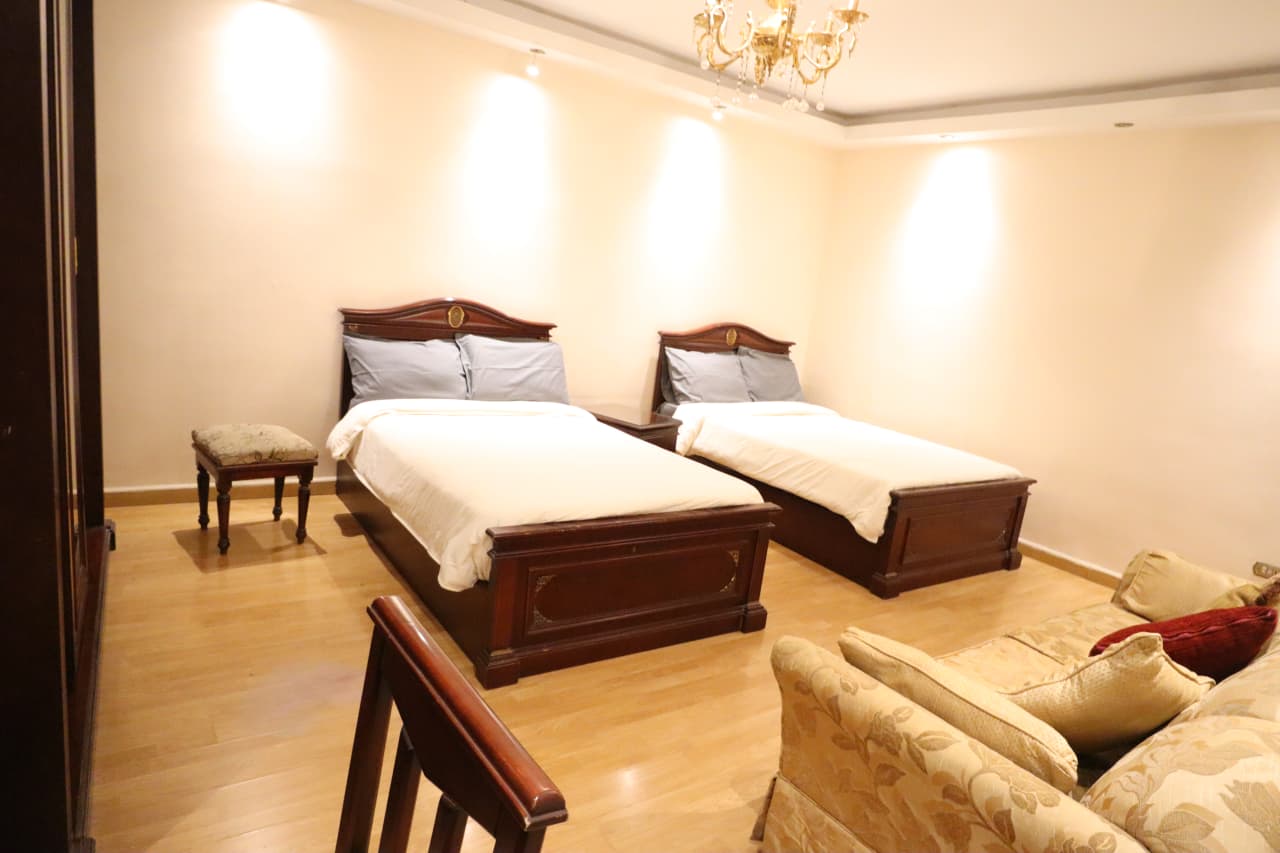 Serene 3BR Apartment in Prime Location In Zamalek
