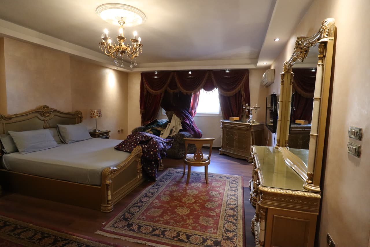 Serene 3BR Apartment in Prime Location In Zamalek