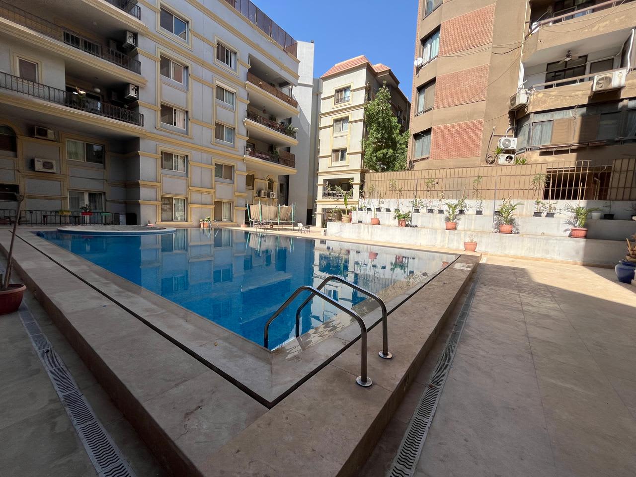 3 bedroom Apartment for rent in Sarayat