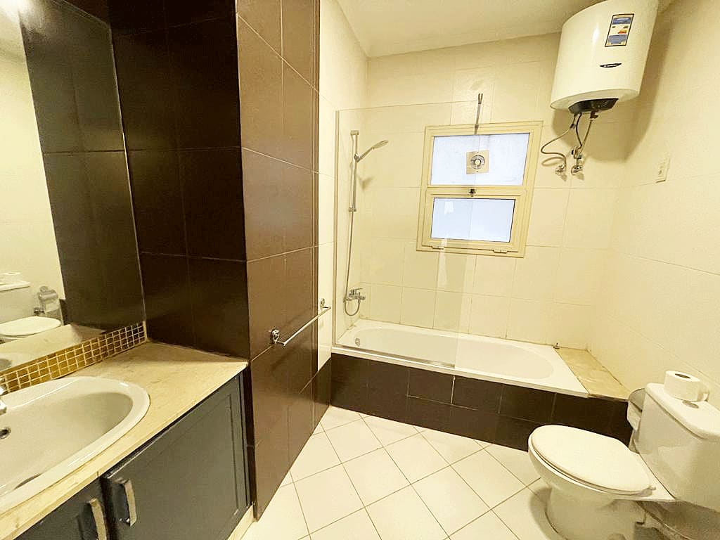 Elegant Apartment With Shared Pool Access In Sarayat Maadi.