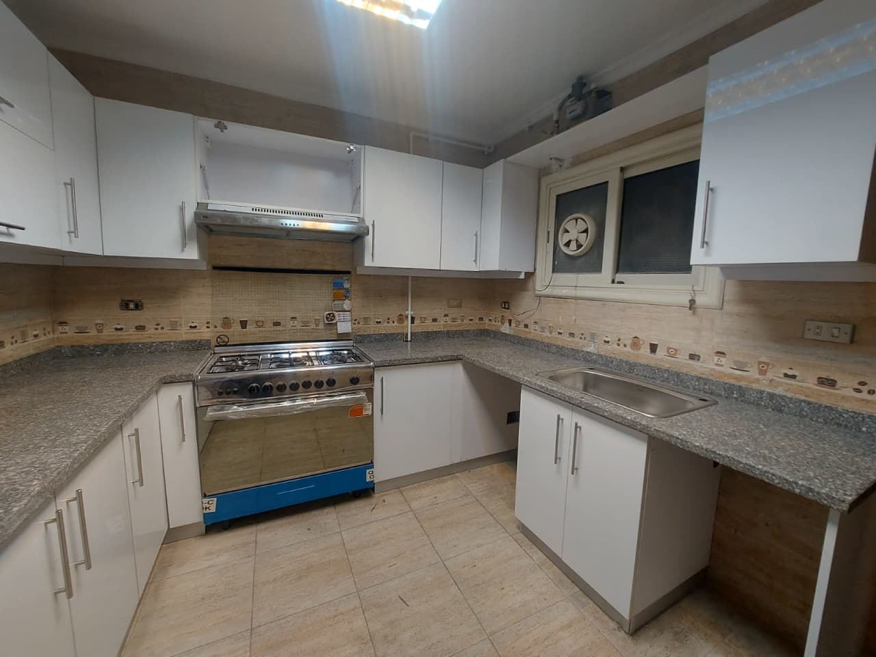 Well-Planned Family Apartment In Zamalek