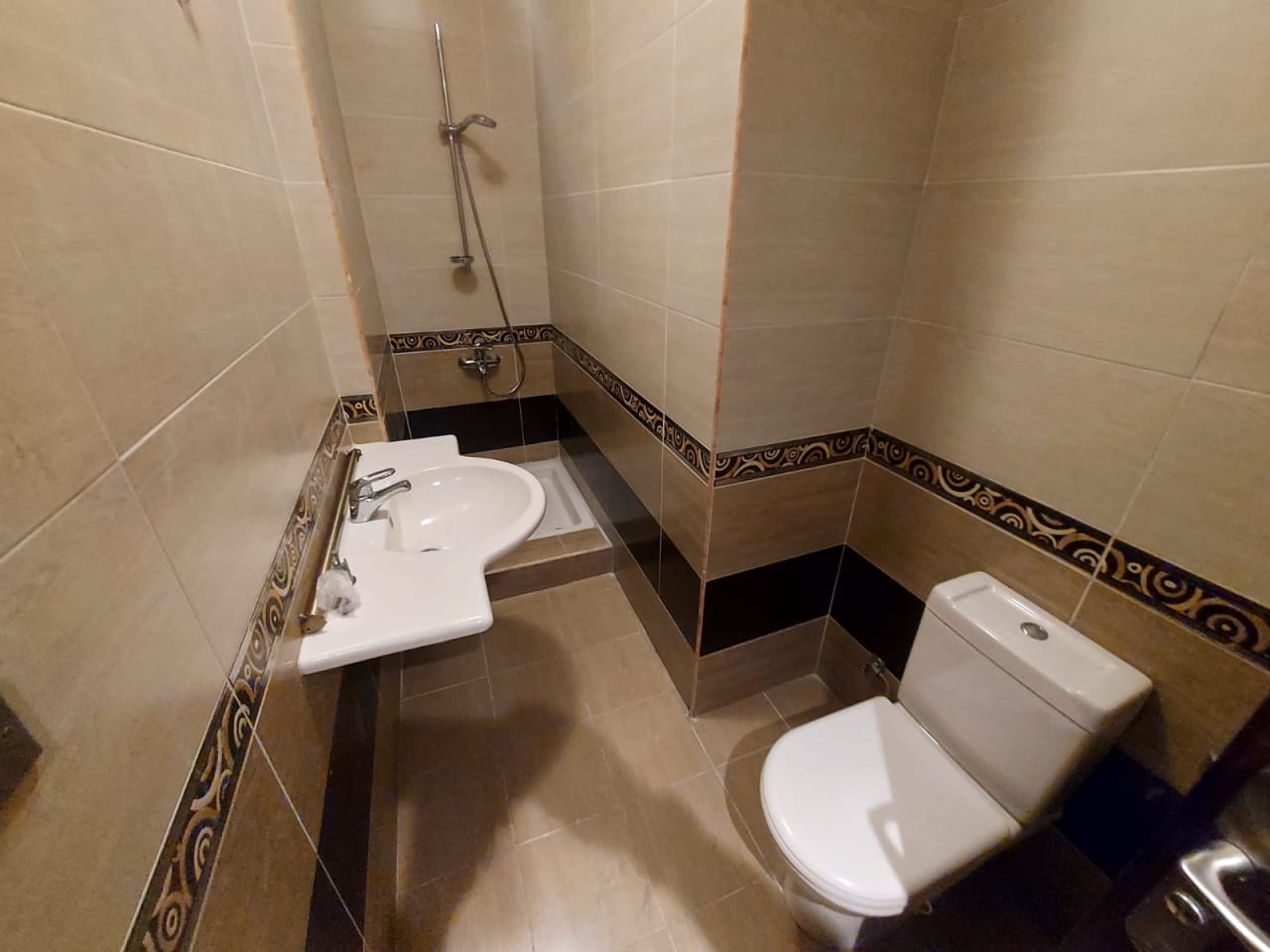 Well-Planned Family Apartment In Zamalek