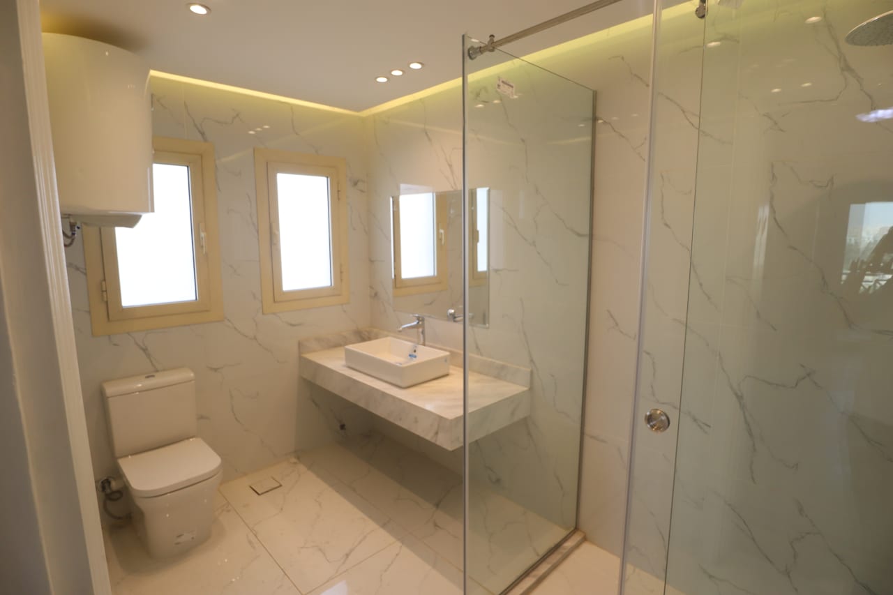 Spacious 300 sqm Apartment in Maadi - 4 Bedrooms & Green Views