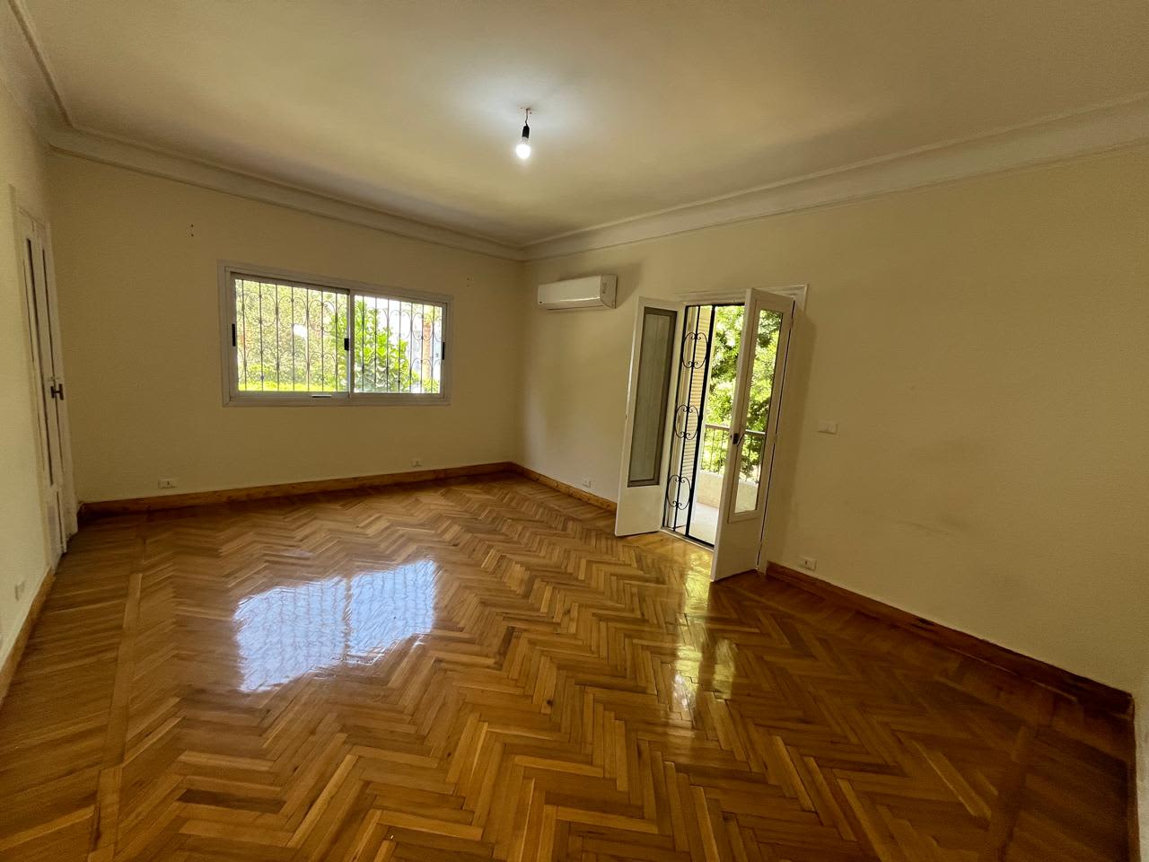 Spacious 7 Bedroom Villa in Maadi 850 M2