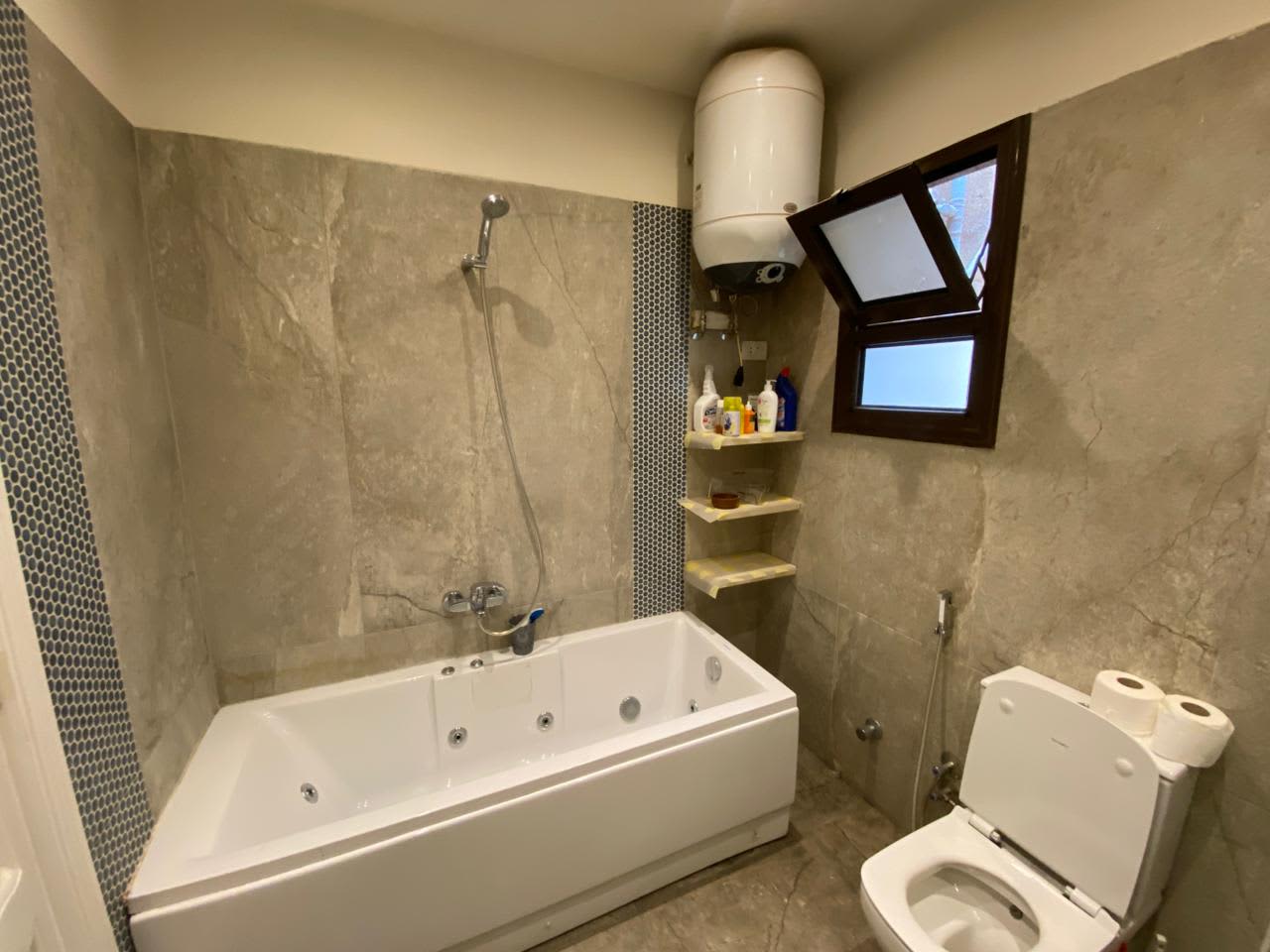 Prime 4BR Apartment in Maadi - Bright & Spacious