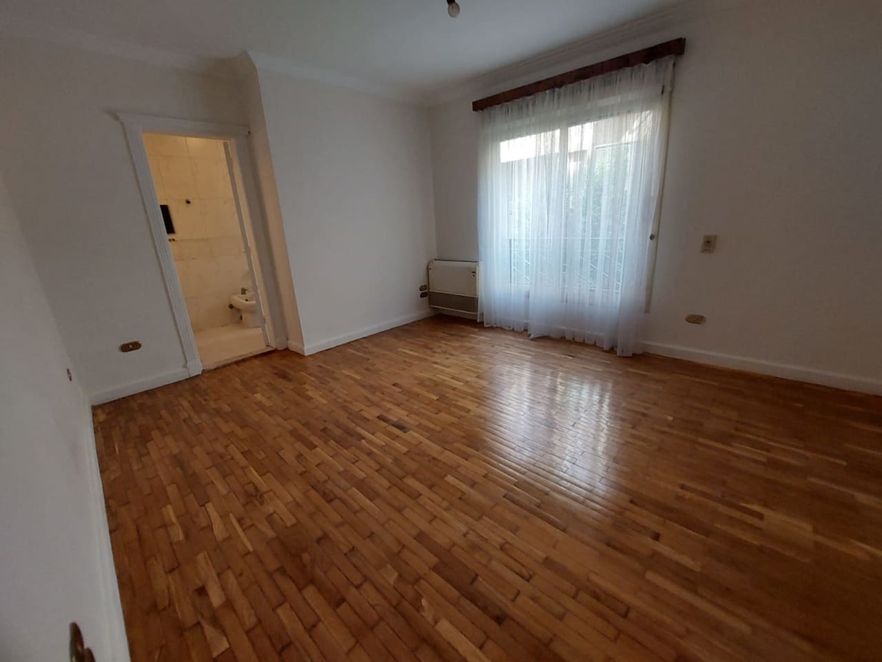 High-End Semi-Furnished Apartment in the Heart Of Maadi