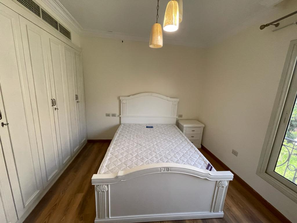 3 bedrooms Apartment With All Furniture In Maadi Sarayat.